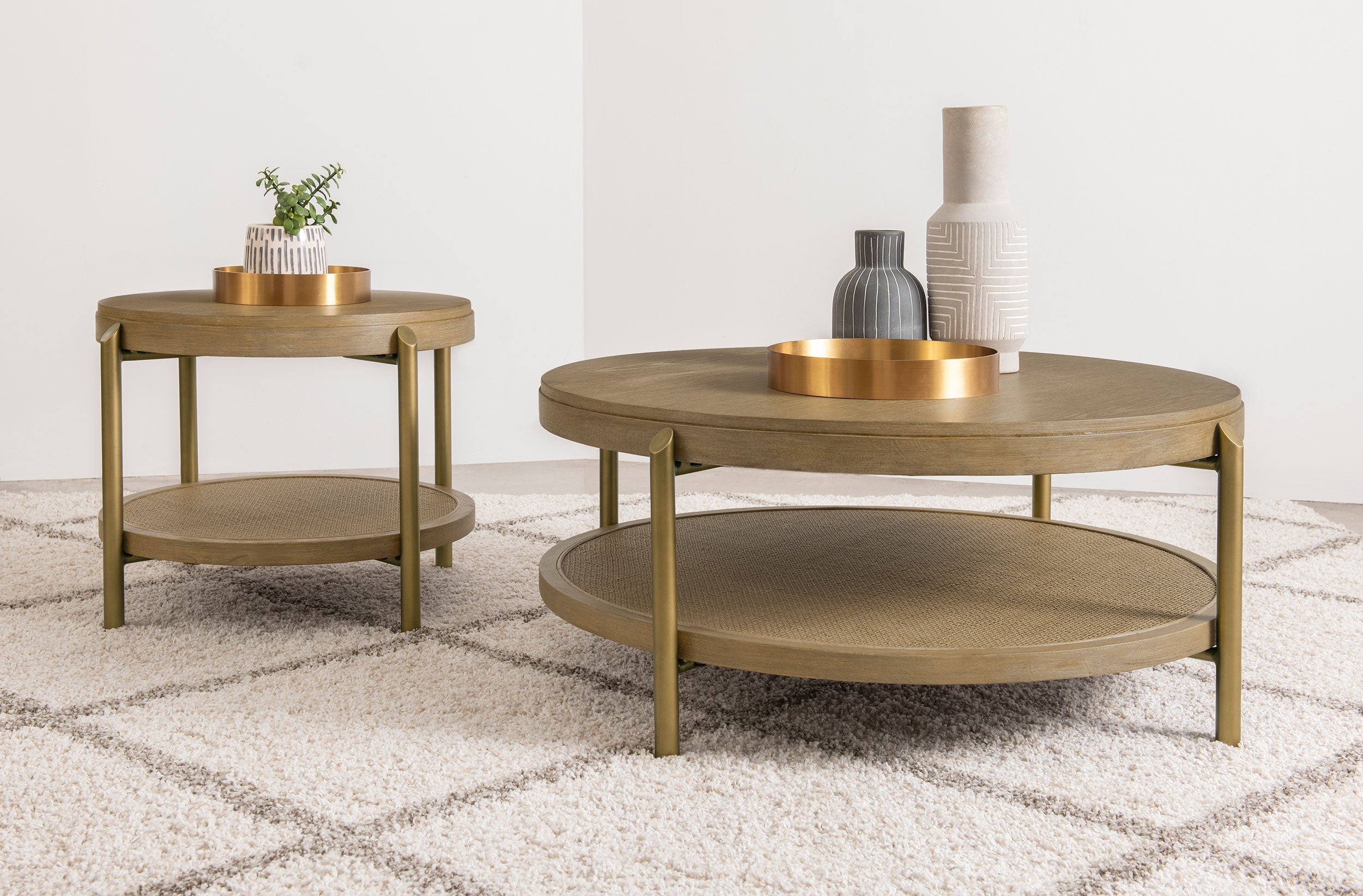 Arini Coffee Table Set - Luxury Home Furniture (MI)
