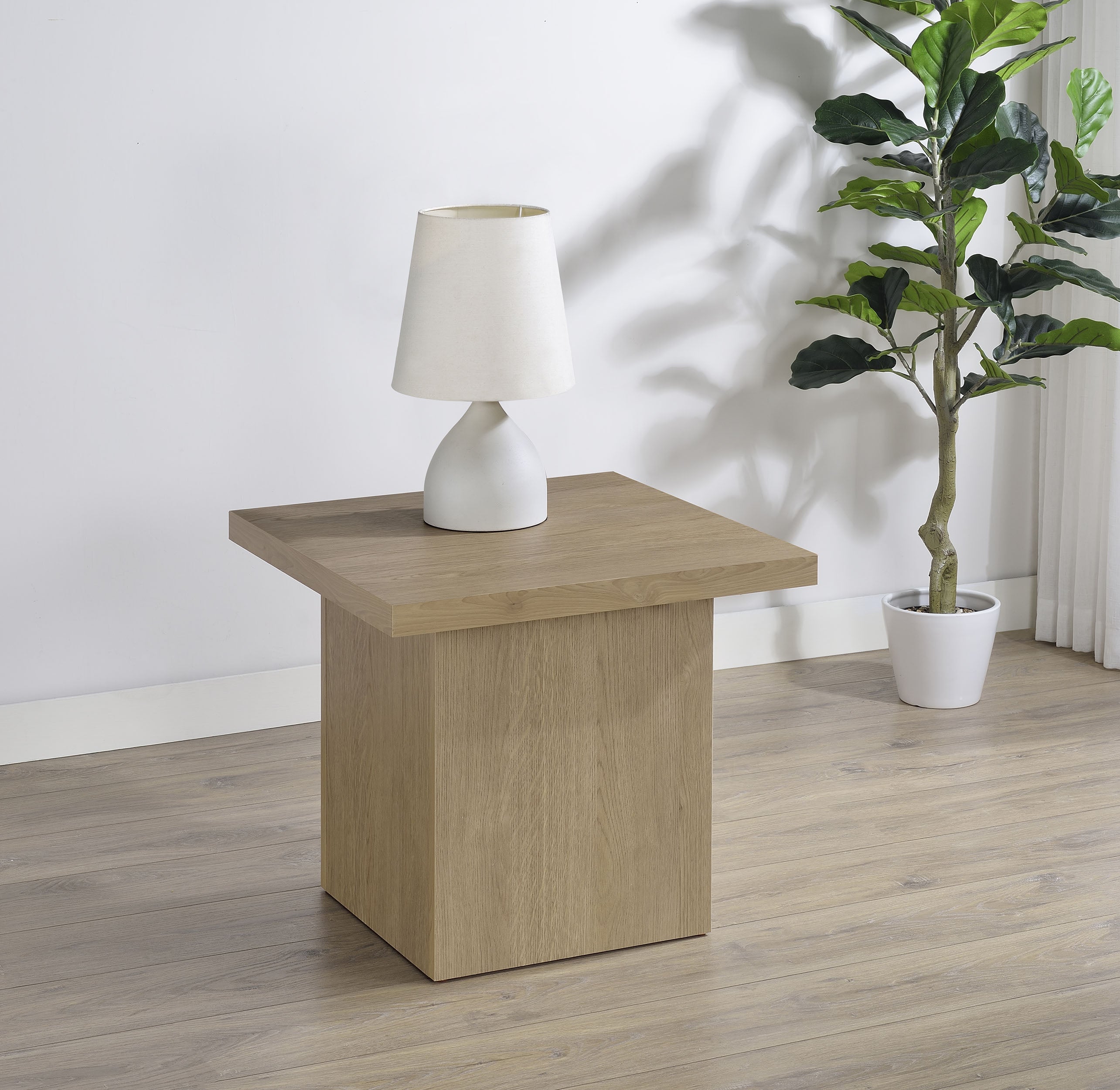 Devar End Table - Luxury Home Furniture (MI)