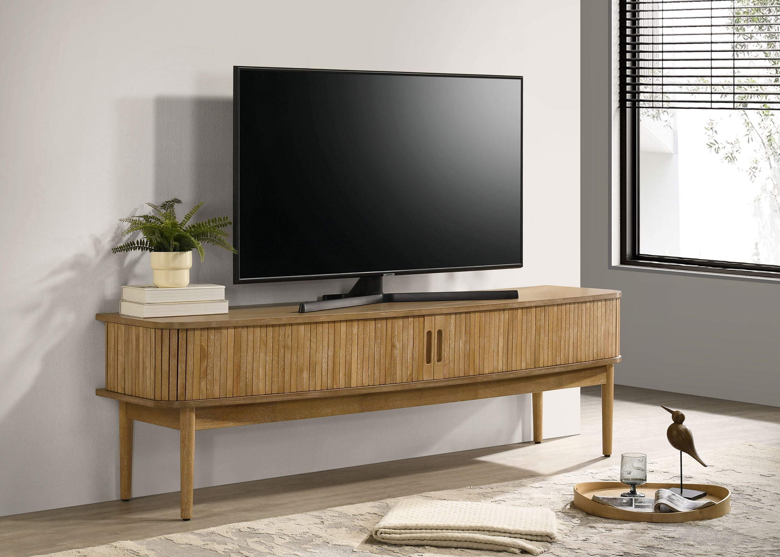 Croyden TV Stand - Luxury Home Furniture (MI)