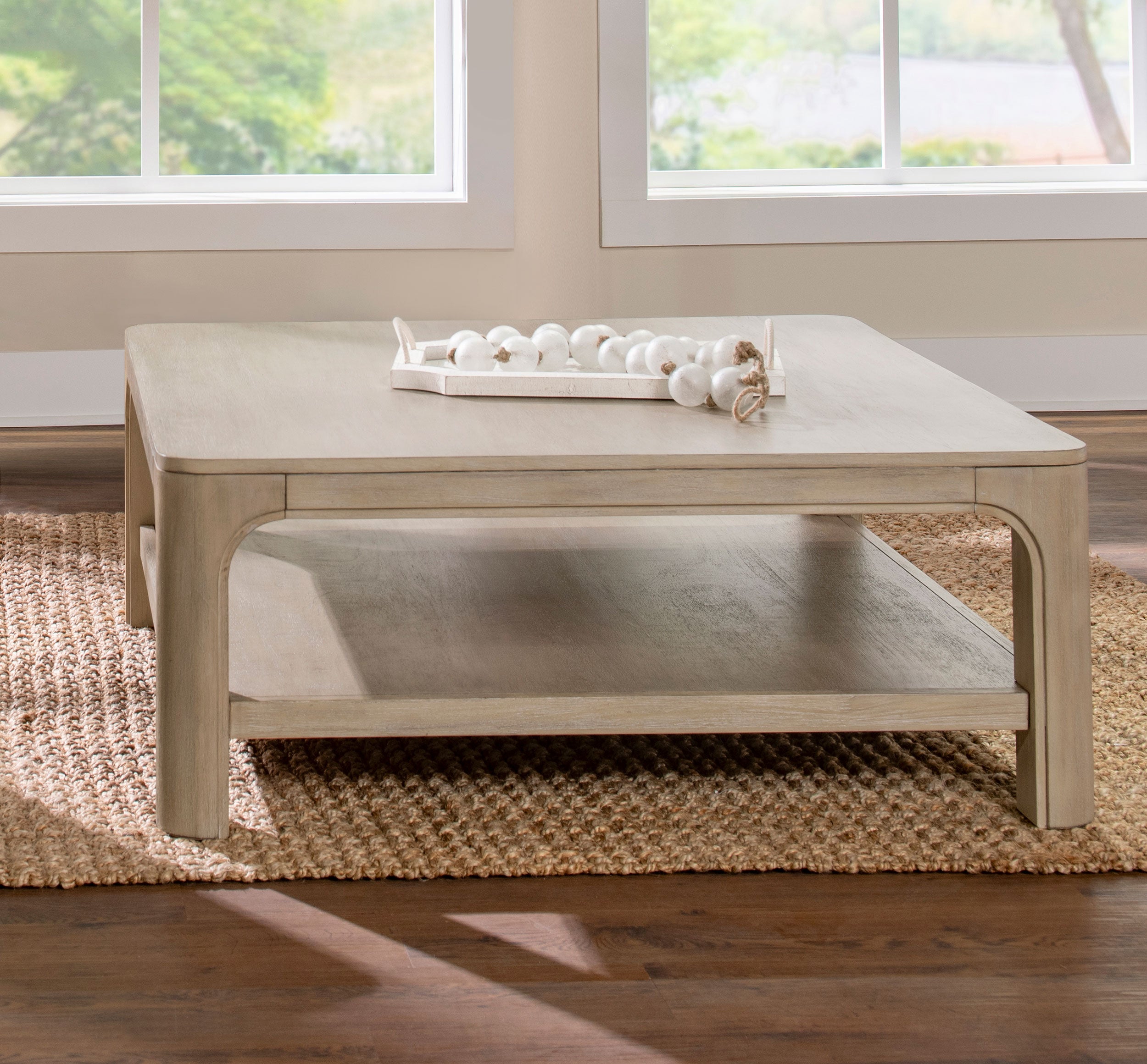 Solano Coffee Table - Luxury Home Furniture (MI)