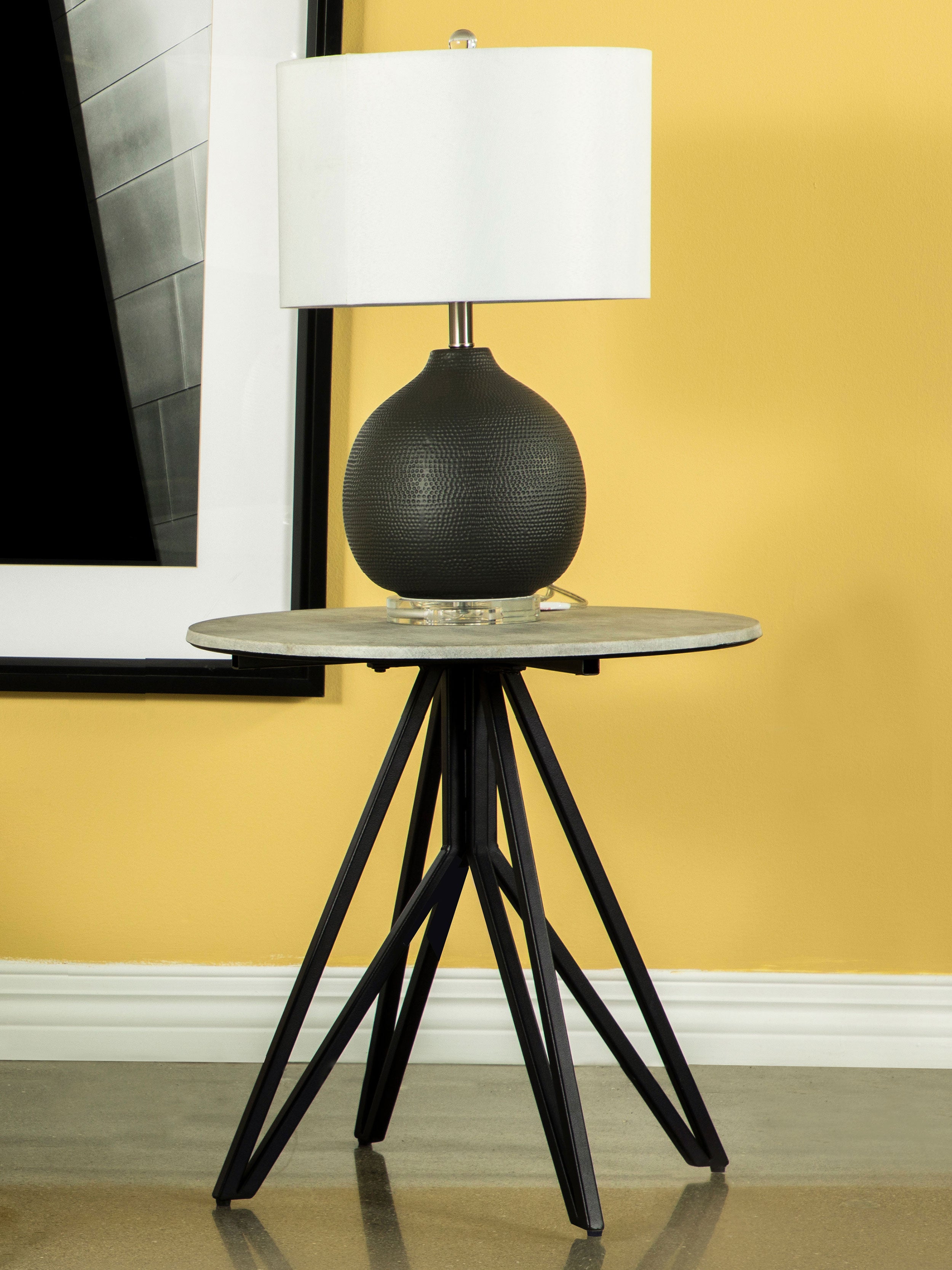 Hadi End Table - Luxury Home Furniture (MI)