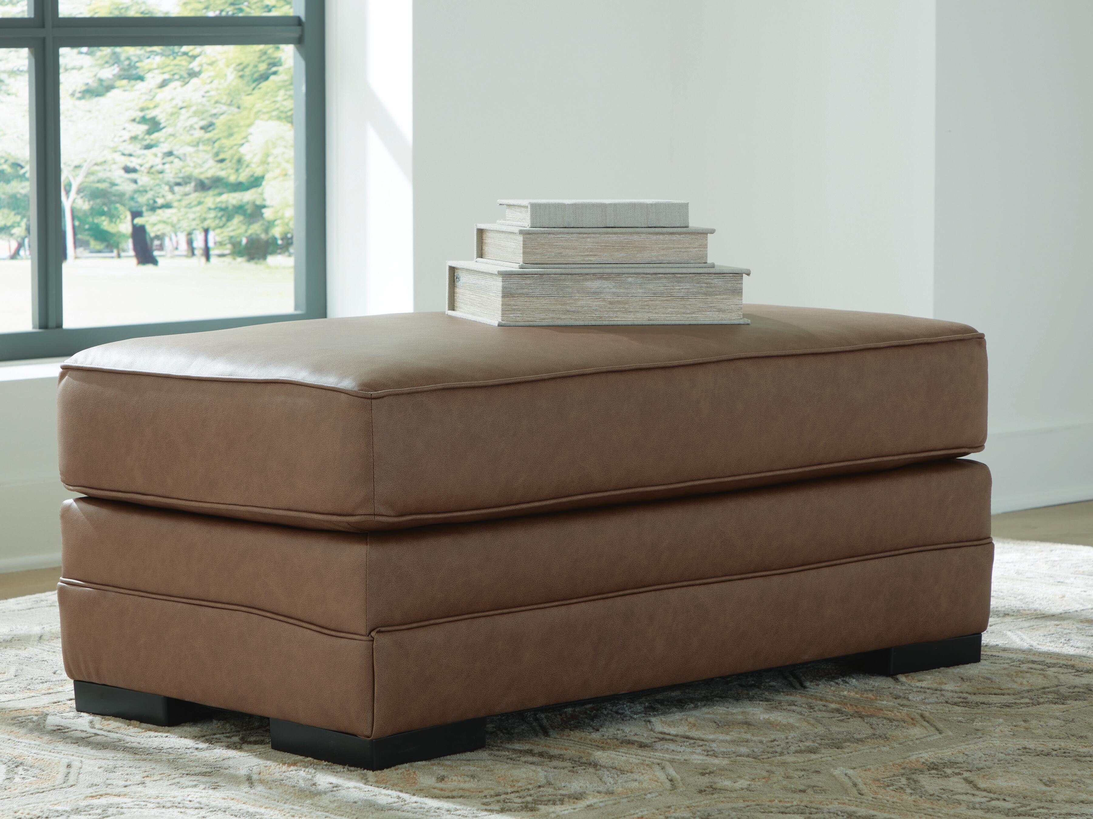 VillaCourt Ottoman - Luxury Home Furniture (MI)