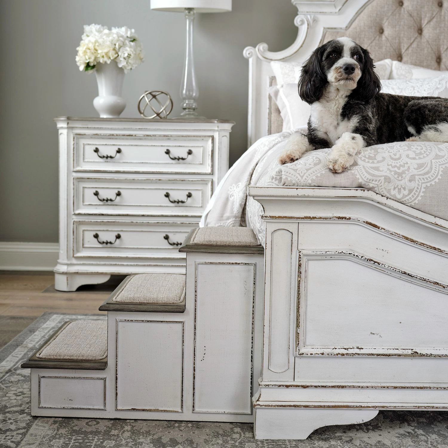 Magnolia Manor Pet Steps in Antique White image