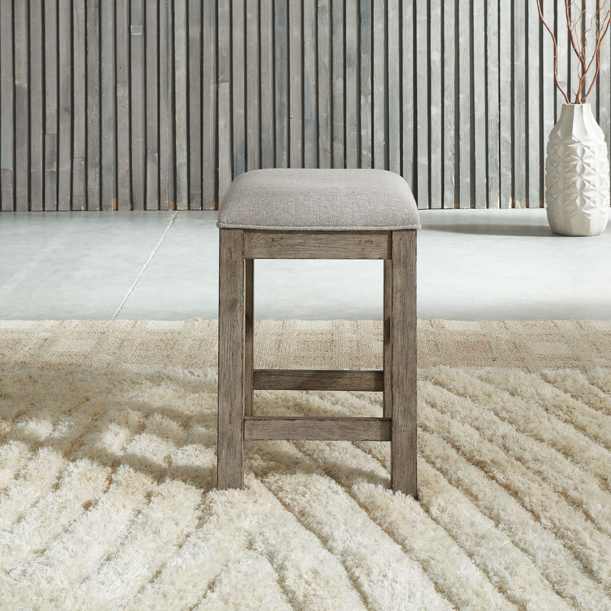 Liberty Furniture Skyview Lodge Upholstered Console Stool in Cobblestone image