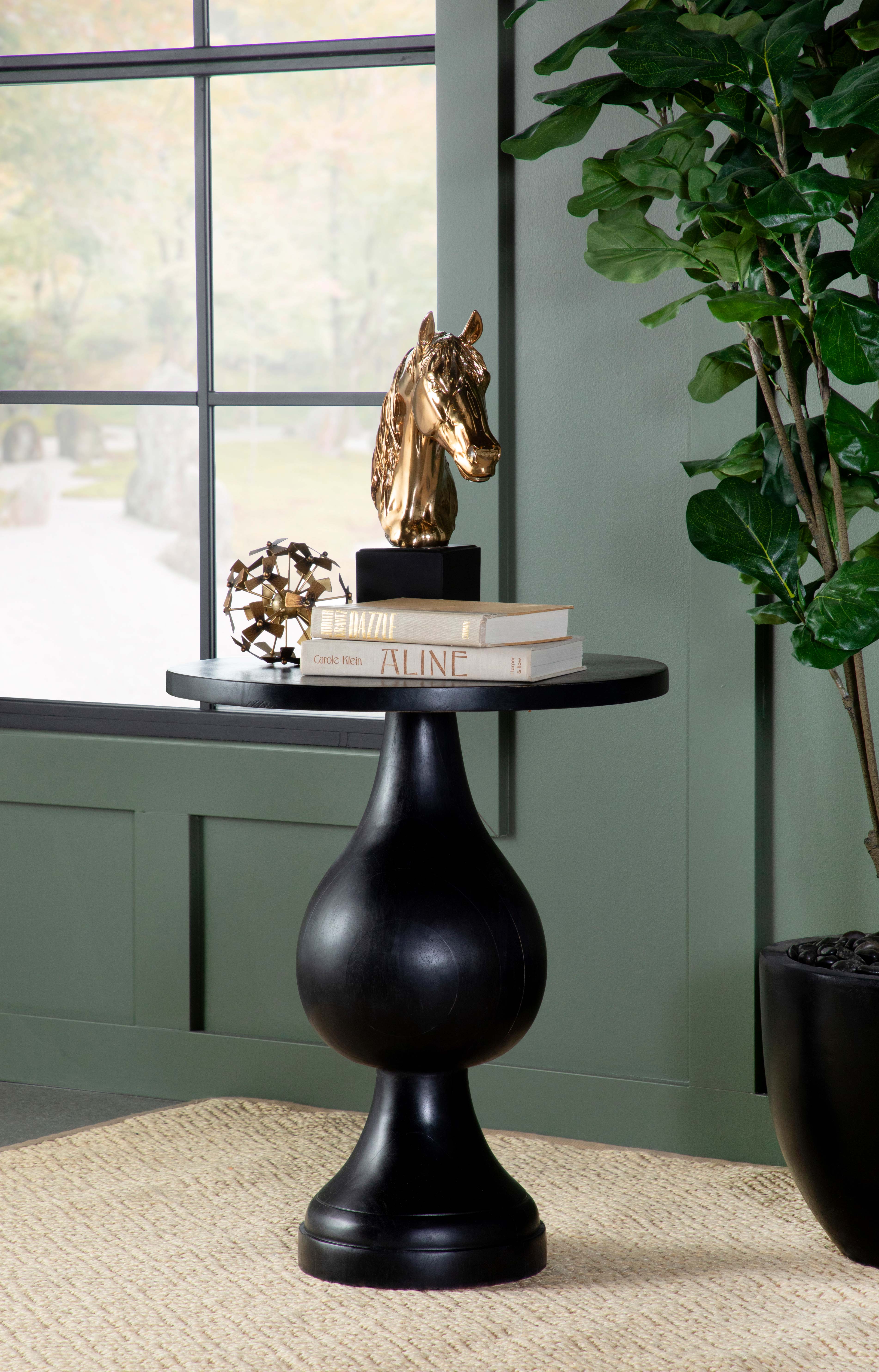 Dianella Round Pedestal Accent Table - Luxury Home Furniture (MI)