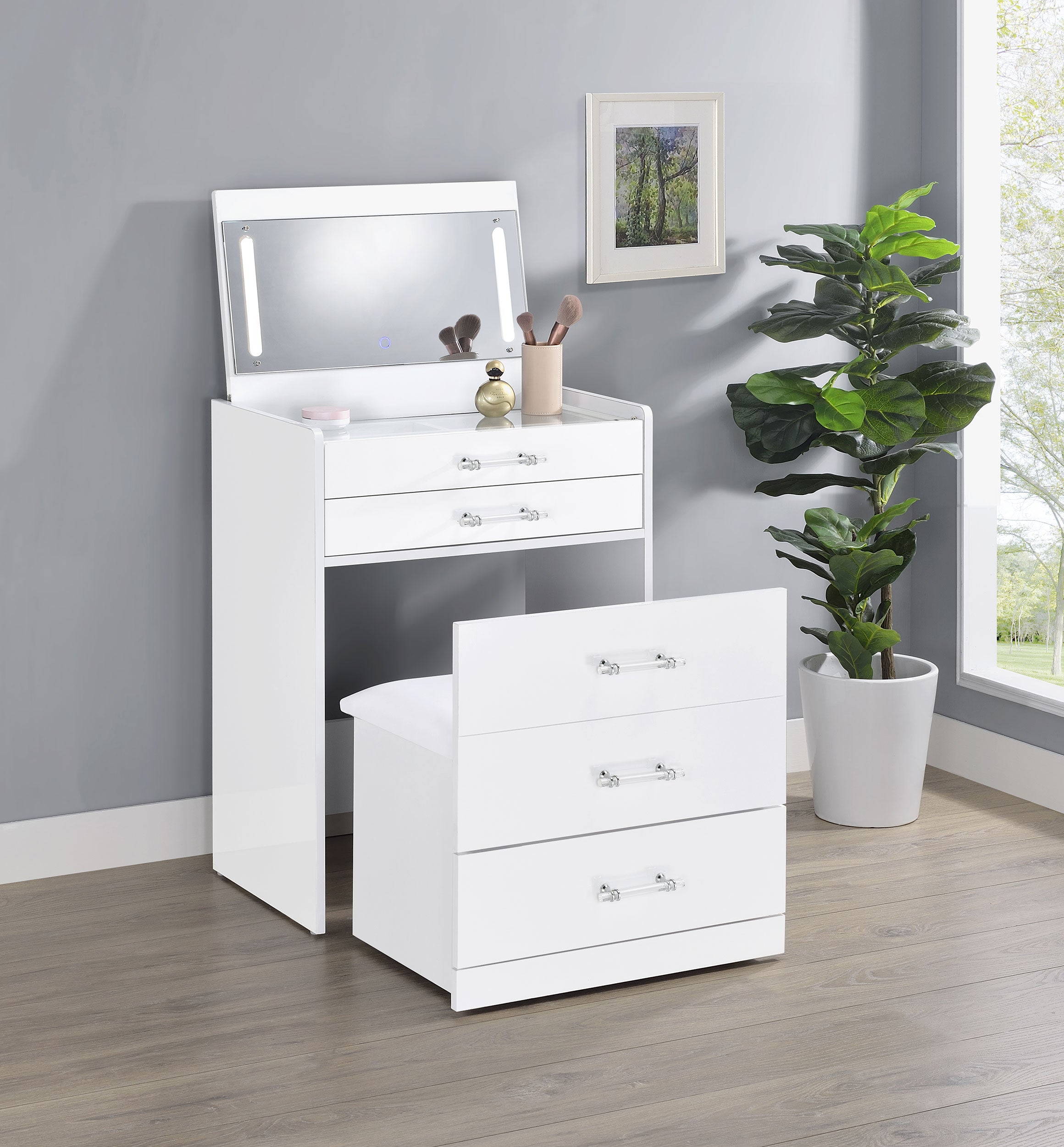 Danbury Makeup Vanity Table with LED Mirror and Stool - Luxury Home Furniture (MI)