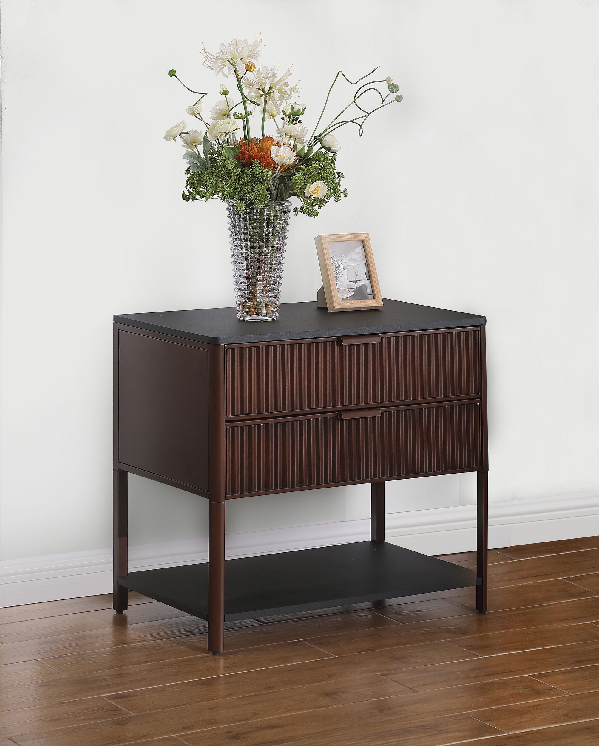 Zimmerlee Side Table - Luxury Home Furniture (MI)