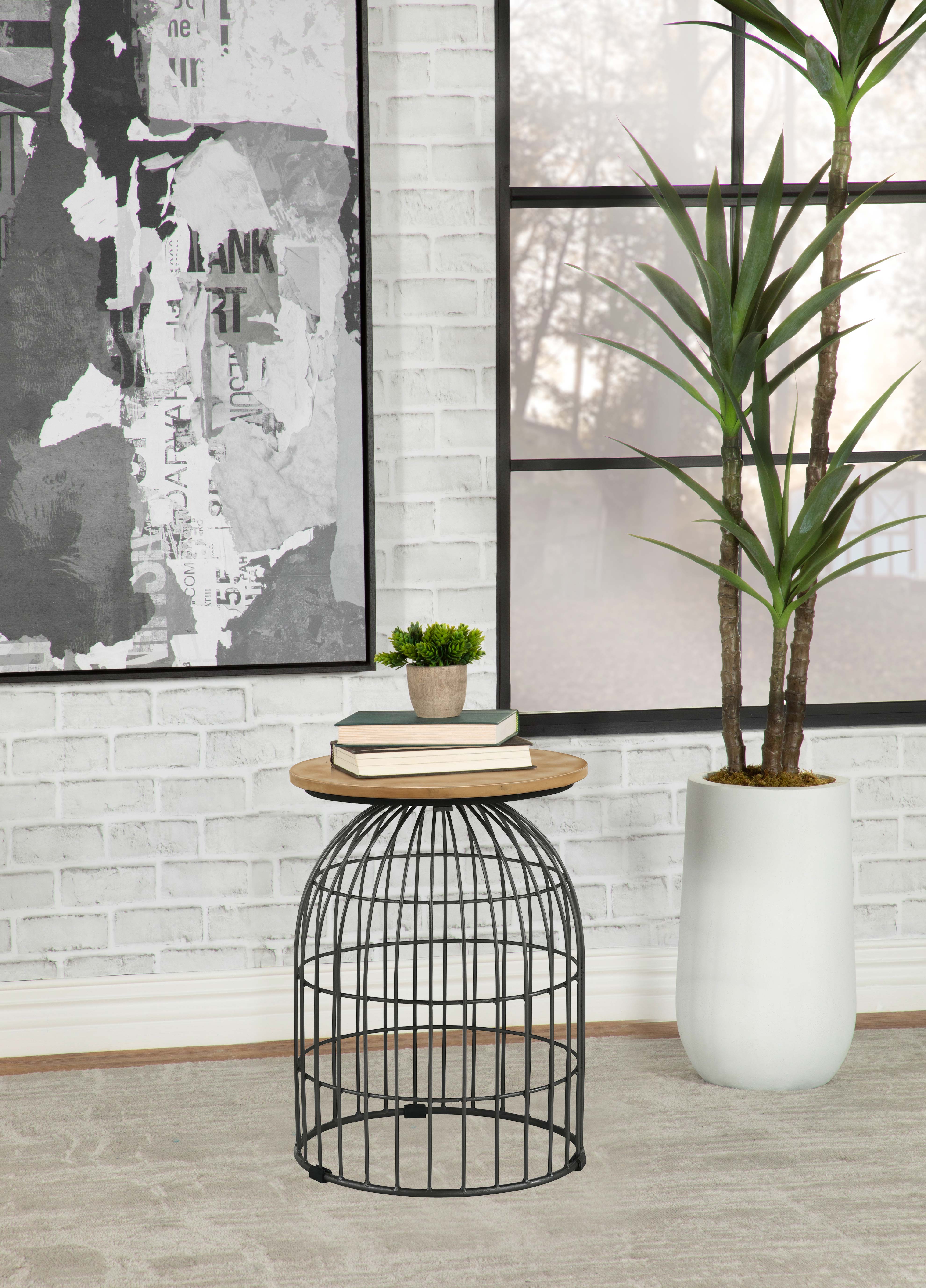 Bernardo Side Table - Luxury Home Furniture (MI)