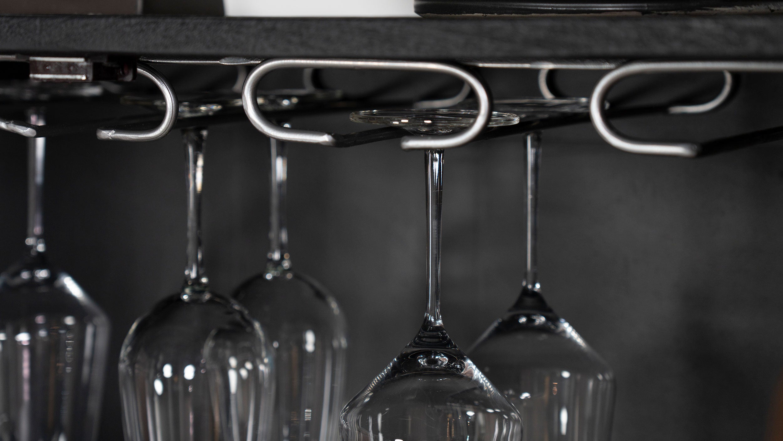 Borman Bar Cabinet - Luxury Home Furniture (MI)
