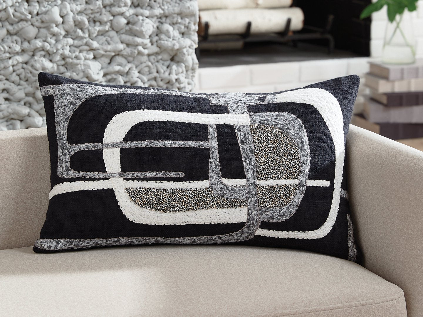 Gavrileigh Pillow (Set of 4) - Luxury Home Furniture (MI)