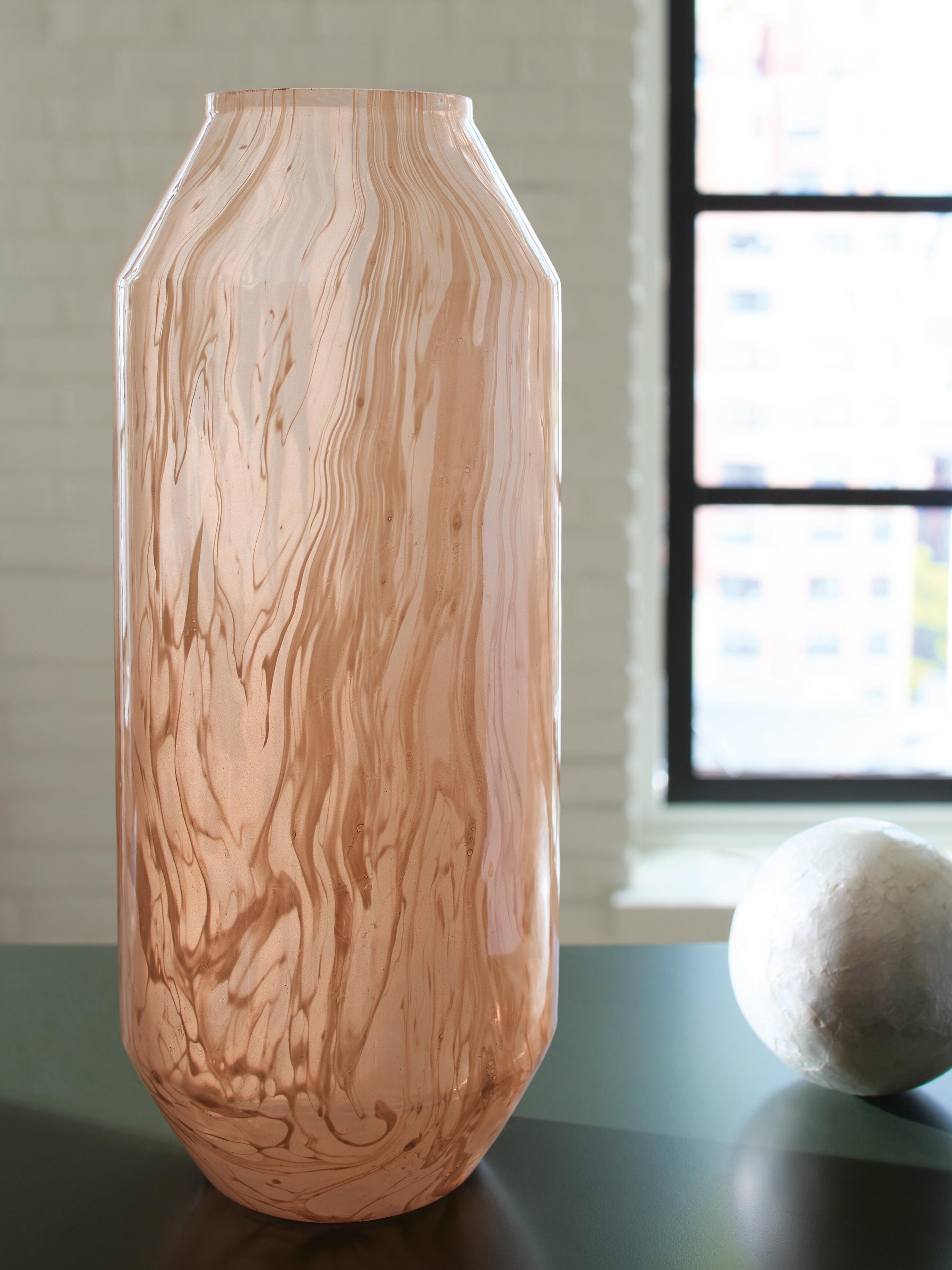Dushby Vase - Luxury Home Furniture (MI)