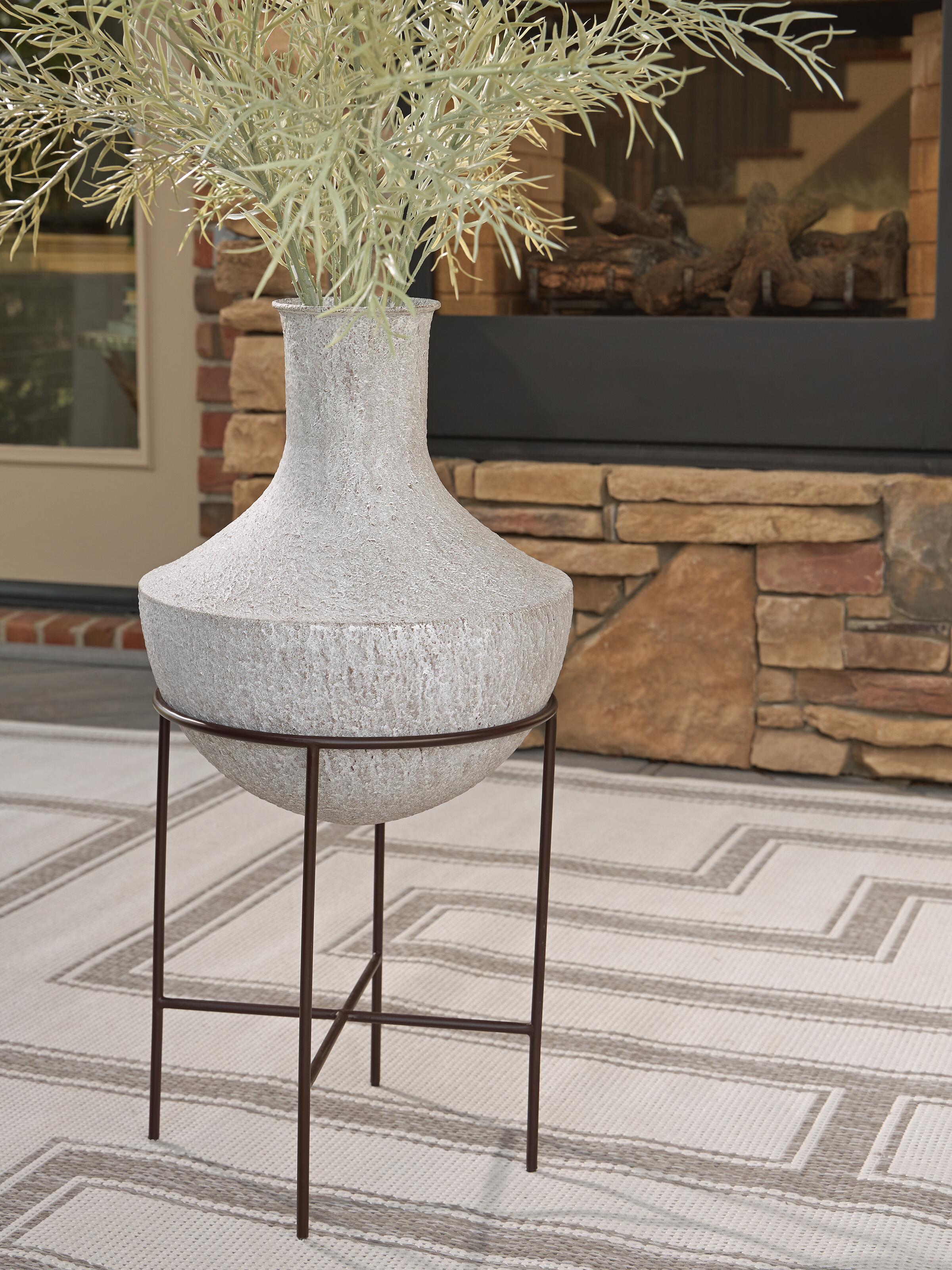 Estonbank Vase - Luxury Home Furniture (MI)