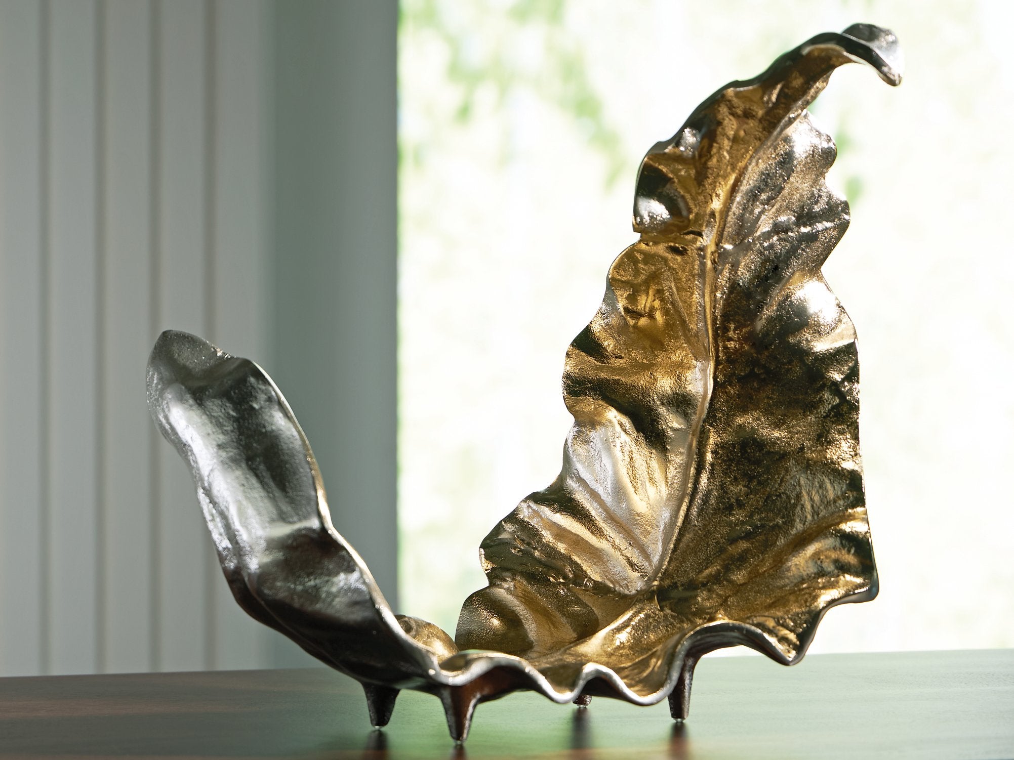 Darinsen Sculpture - Luxury Home Furniture (MI)