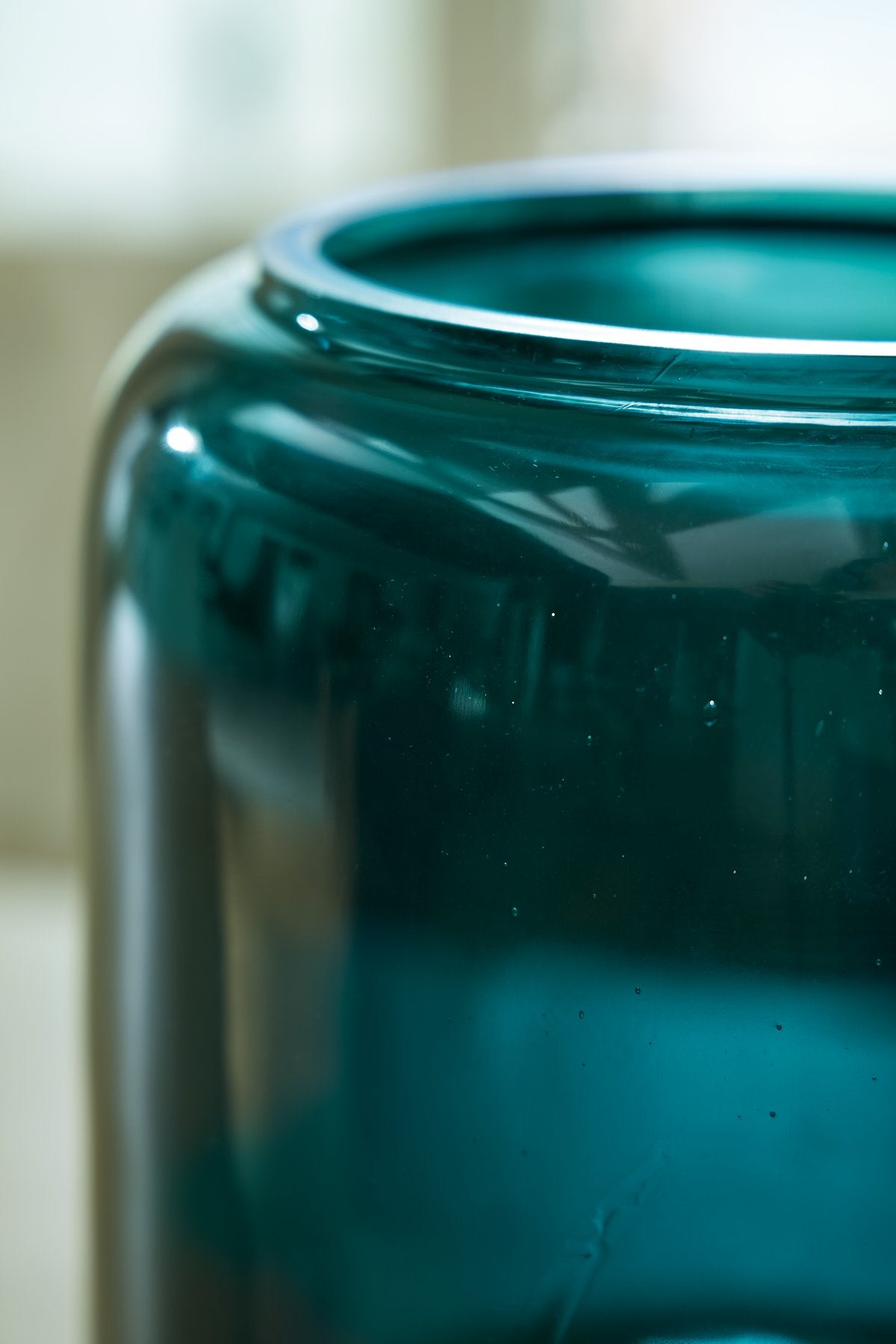 Inisland Vase - Luxury Home Furniture (MI)