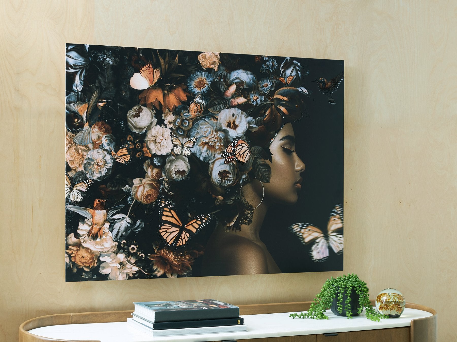 Valfer Wall Art - Luxury Home Furniture (MI)