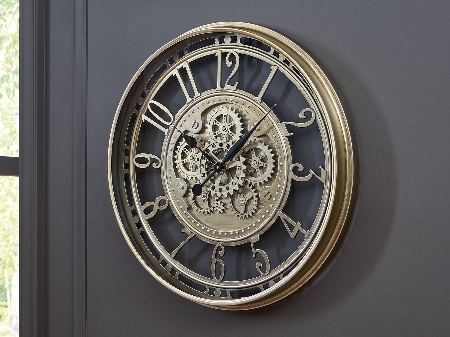 Gilover Wall Clock - Luxury Home Furniture (MI)