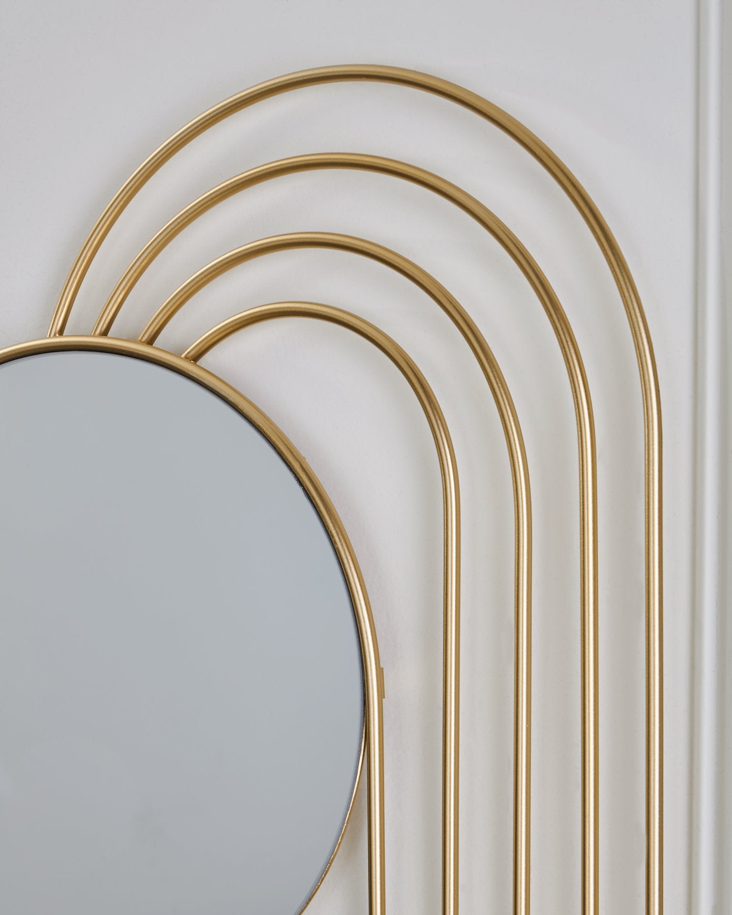 Warrenley Accent Mirror - Luxury Home Furniture (MI)