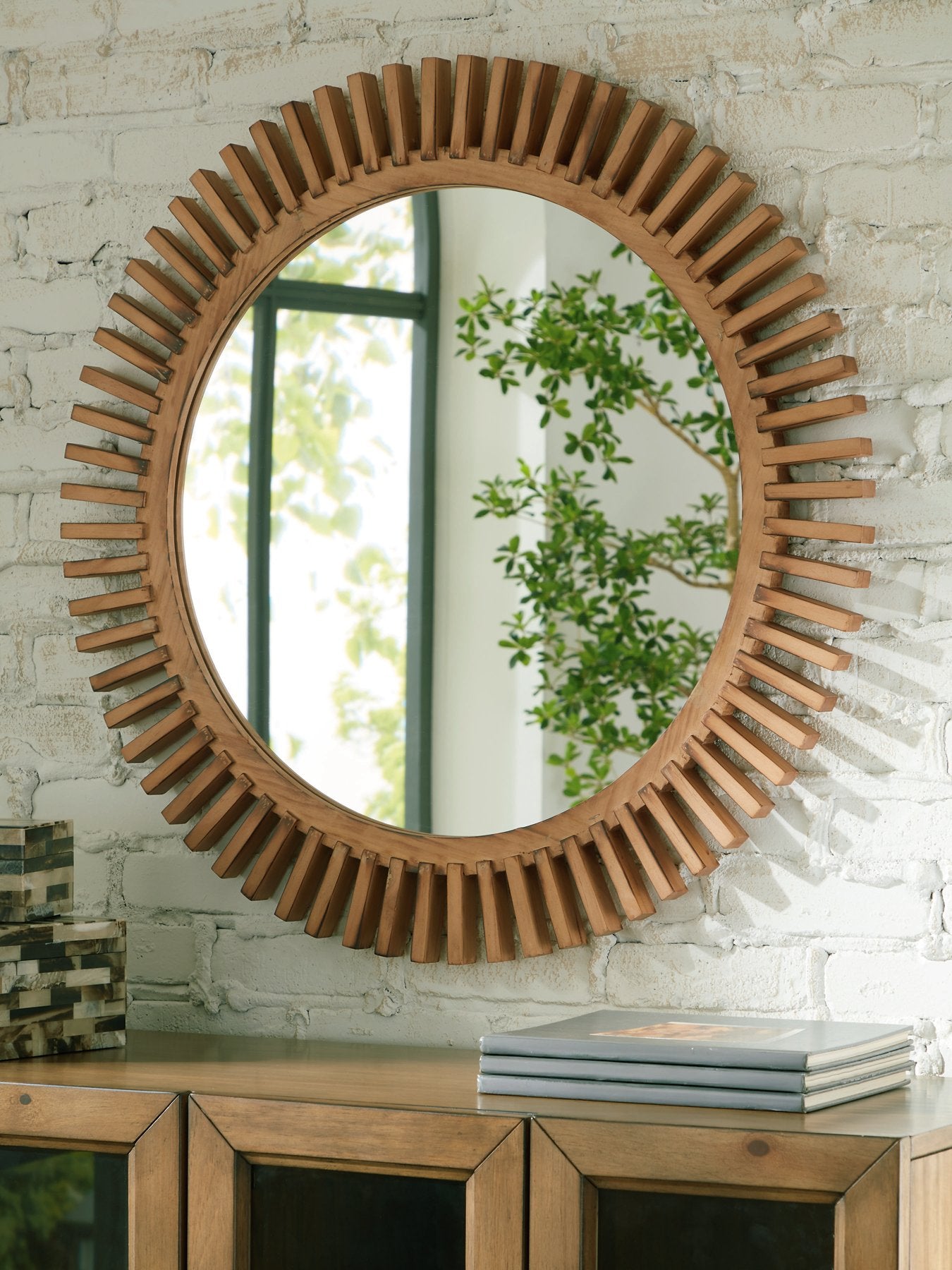 Tedwell Accent Mirror - Luxury Home Furniture (MI)