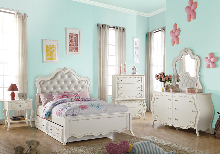 Edalene PU & Pearl White Twin Bed - Luxury Home Furniture (MI)