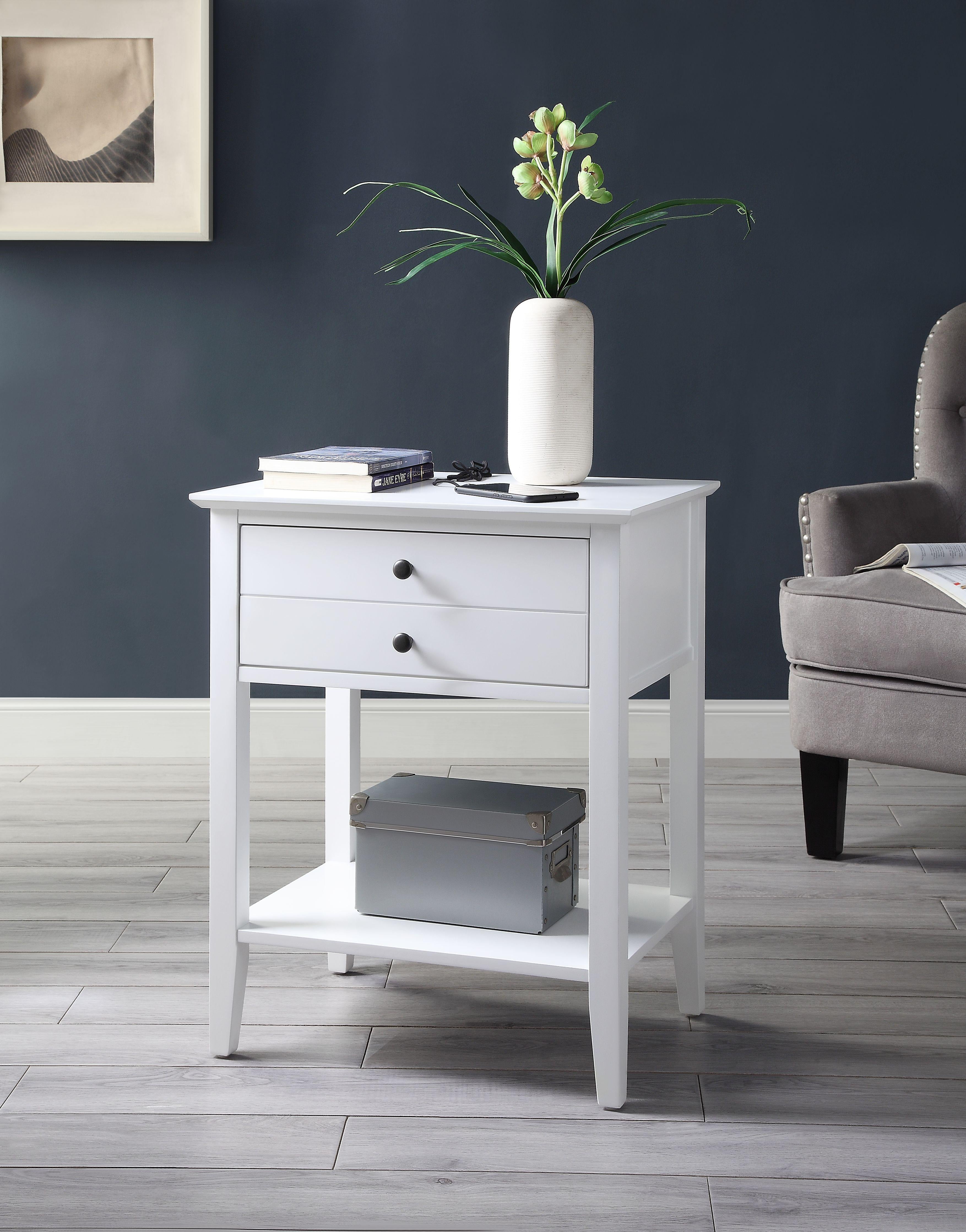 Grardor White Side Table (USB Charging Dock) - Luxury Home Furniture (MI)
