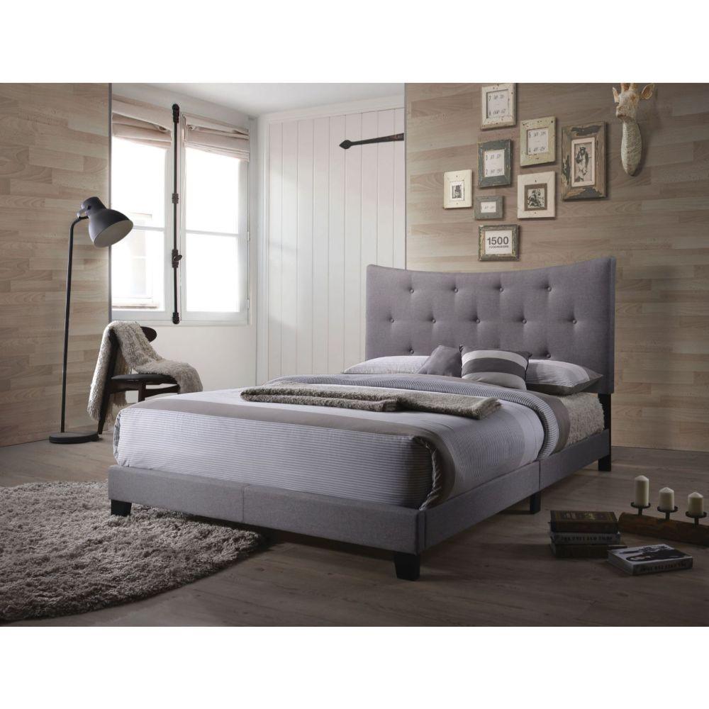 Venacha - Queen Bed - Gray, Dark - 85" - Luxury Home Furniture (MI)