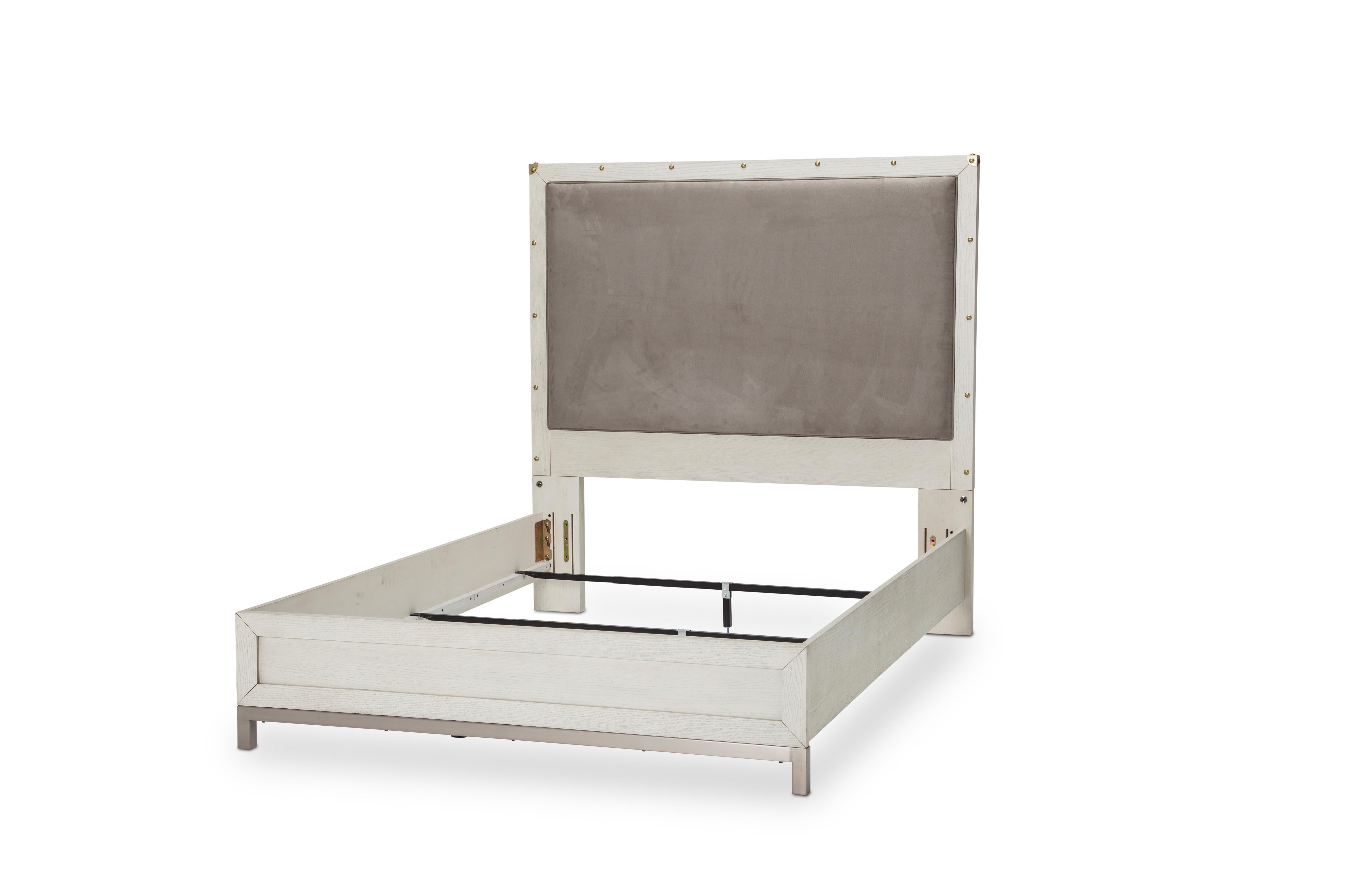 Menlo Station Queen Panel Bed w/ Fabric Insert in Eucalyptus - Luxury Home Furniture (MI)