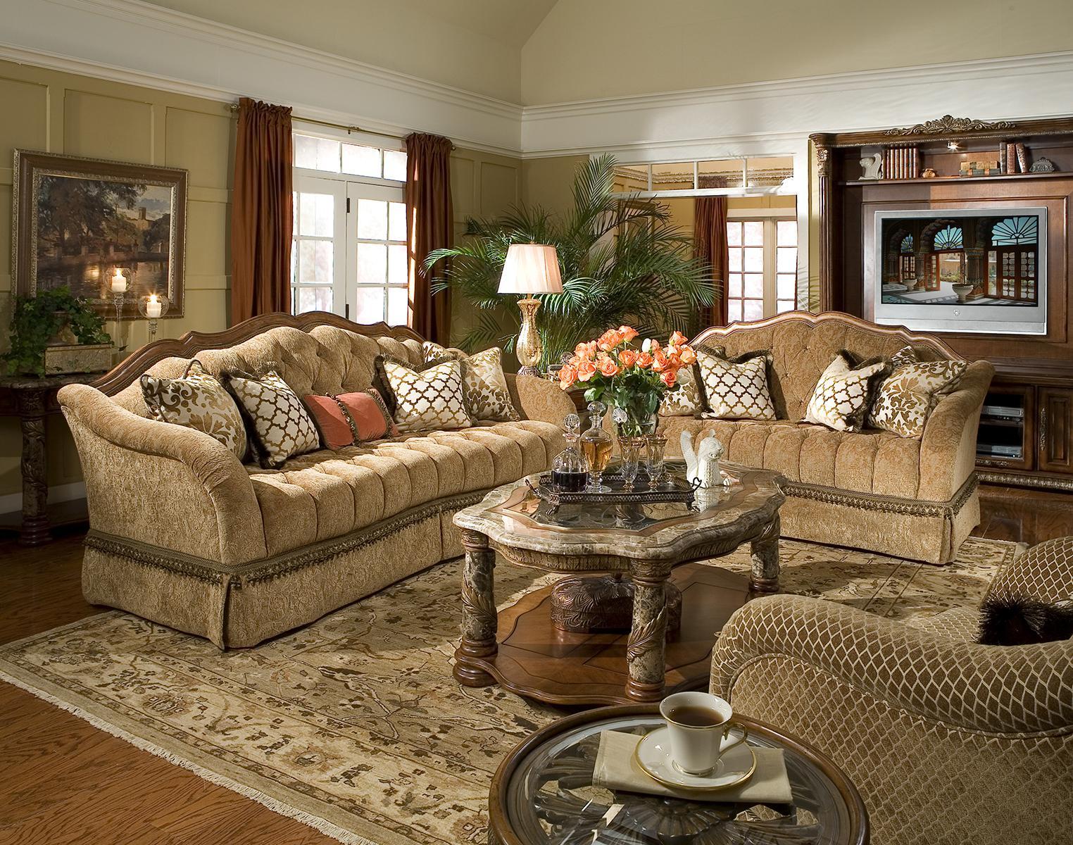 Villa Valencia Cocktail Table in Classic Chestnut - Luxury Home Furniture (MI)