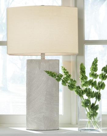 Bradard Lamp Set - Luxury Home Furniture (MI)
