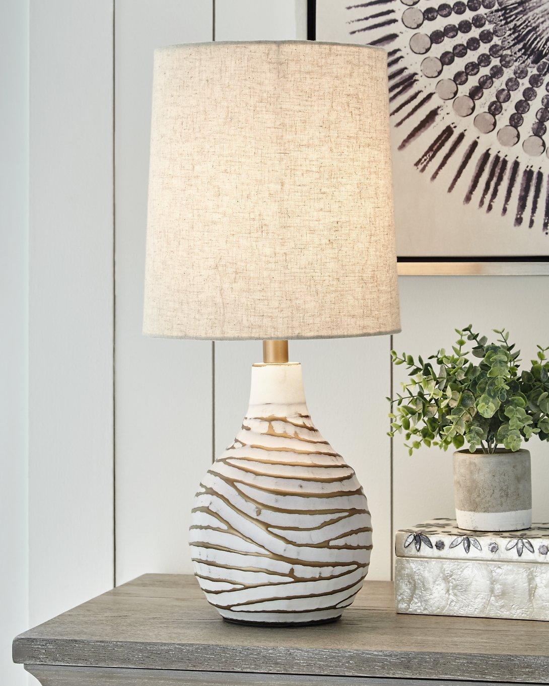 Aleela Table Lamp - Luxury Home Furniture (MI)