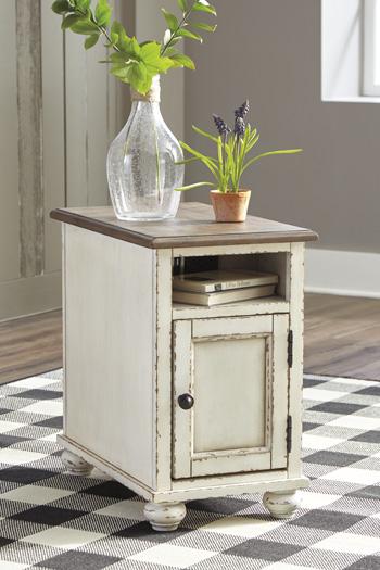 Realyn End Table Set - Luxury Home Furniture (MI)