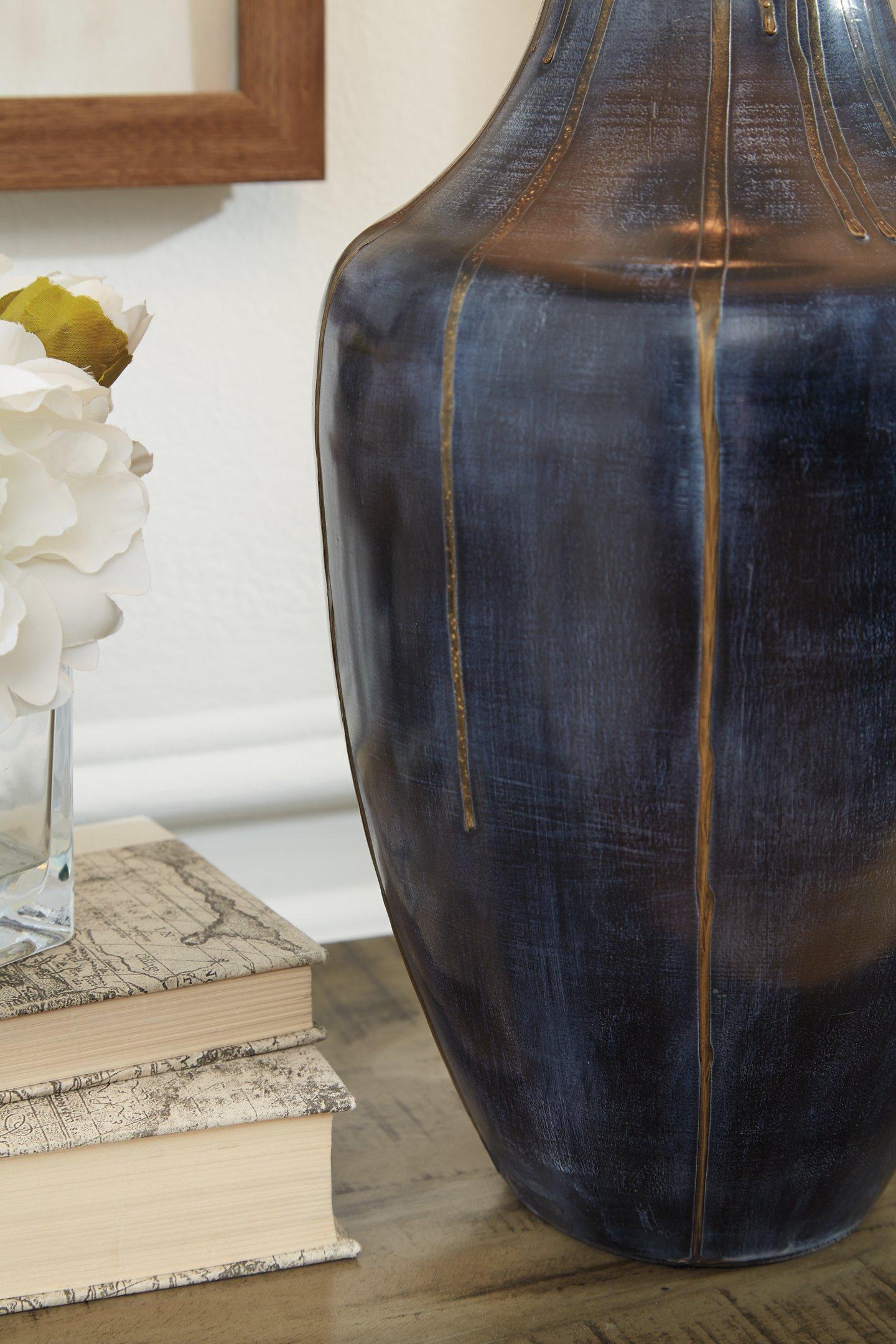 Evania Table Lamp - Luxury Home Furniture (MI)