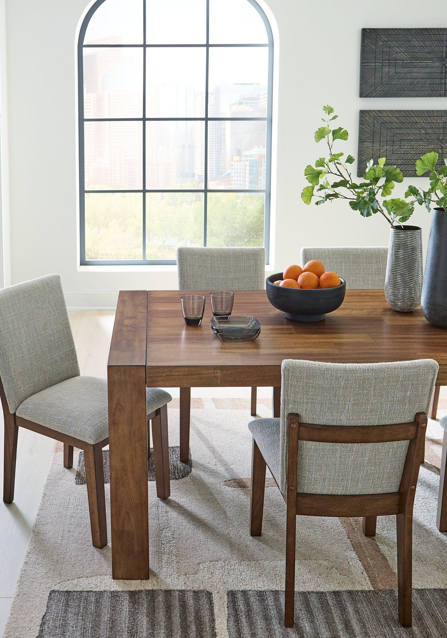 Kraeburn Dining Room Set - Luxury Home Furniture (MI)