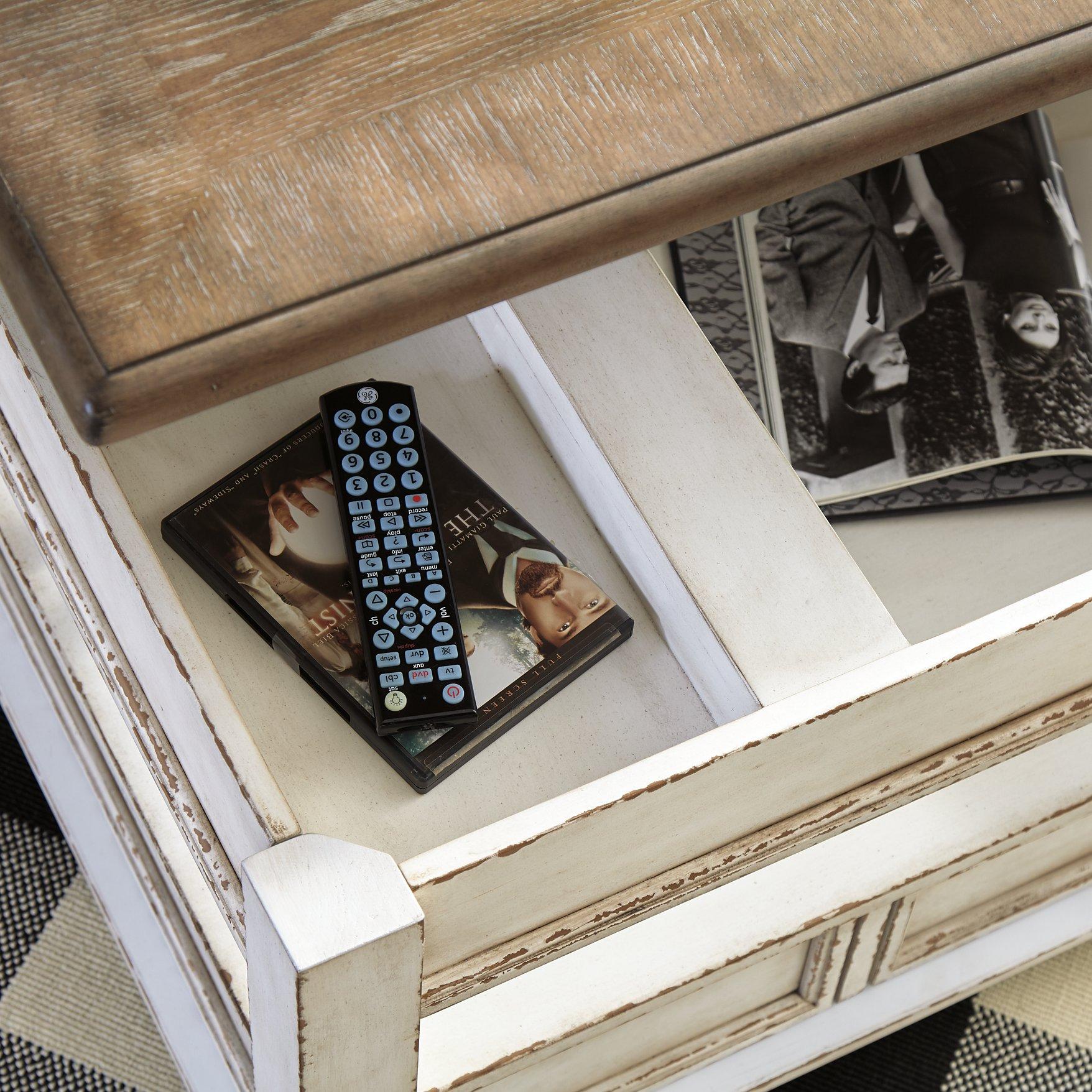 Realyn Table Set - Luxury Home Furniture (MI)