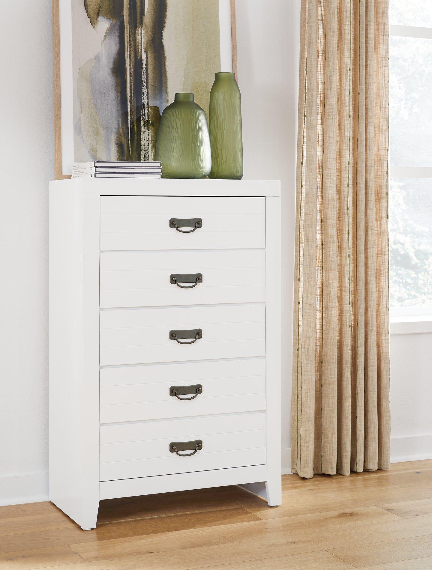 Binterglen Chest of Drawers - Luxury Home Furniture (MI)