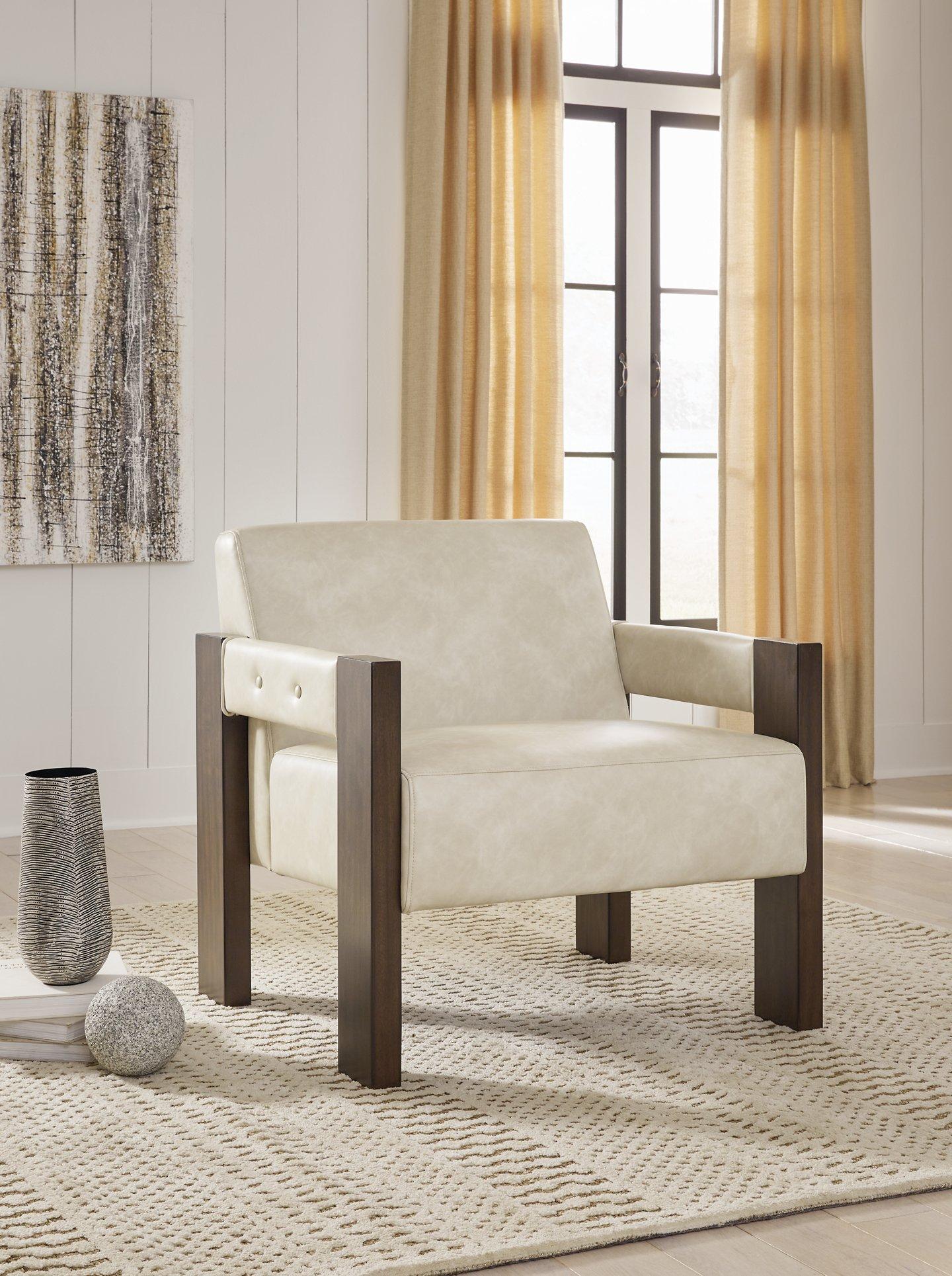 Adlanlock Accent Chair - Luxury Home Furniture (MI)