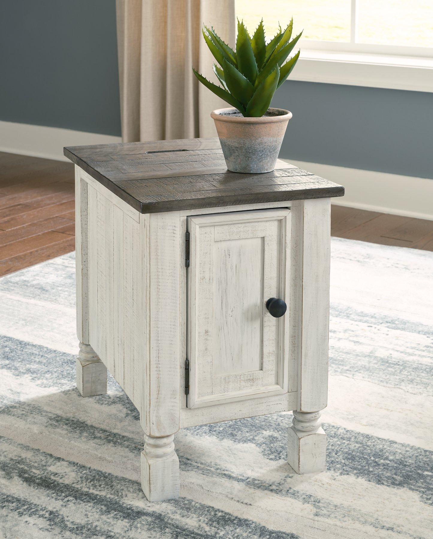 Havalance Chairside End Table - Luxury Home Furniture (MI)