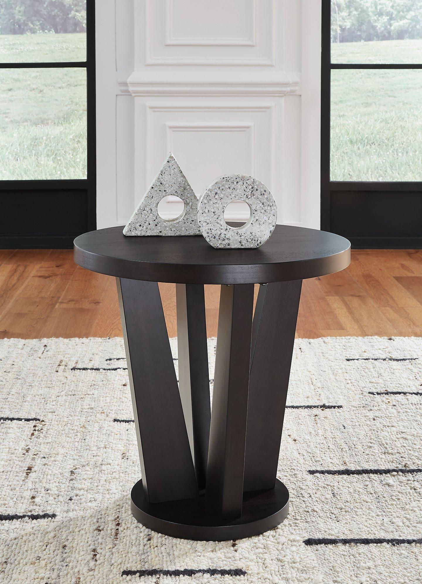 Chasinfield End Table - Luxury Home Furniture (MI)