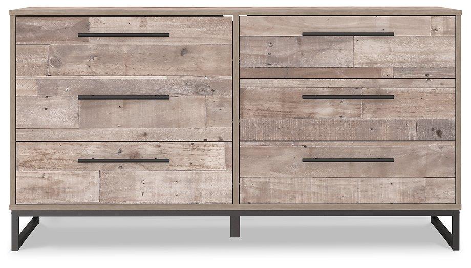 Neilsville Dresser - Luxury Home Furniture (MI)