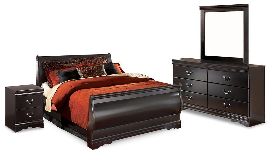 Huey Vineyard Bedroom Set - Luxury Home Furniture (MI)