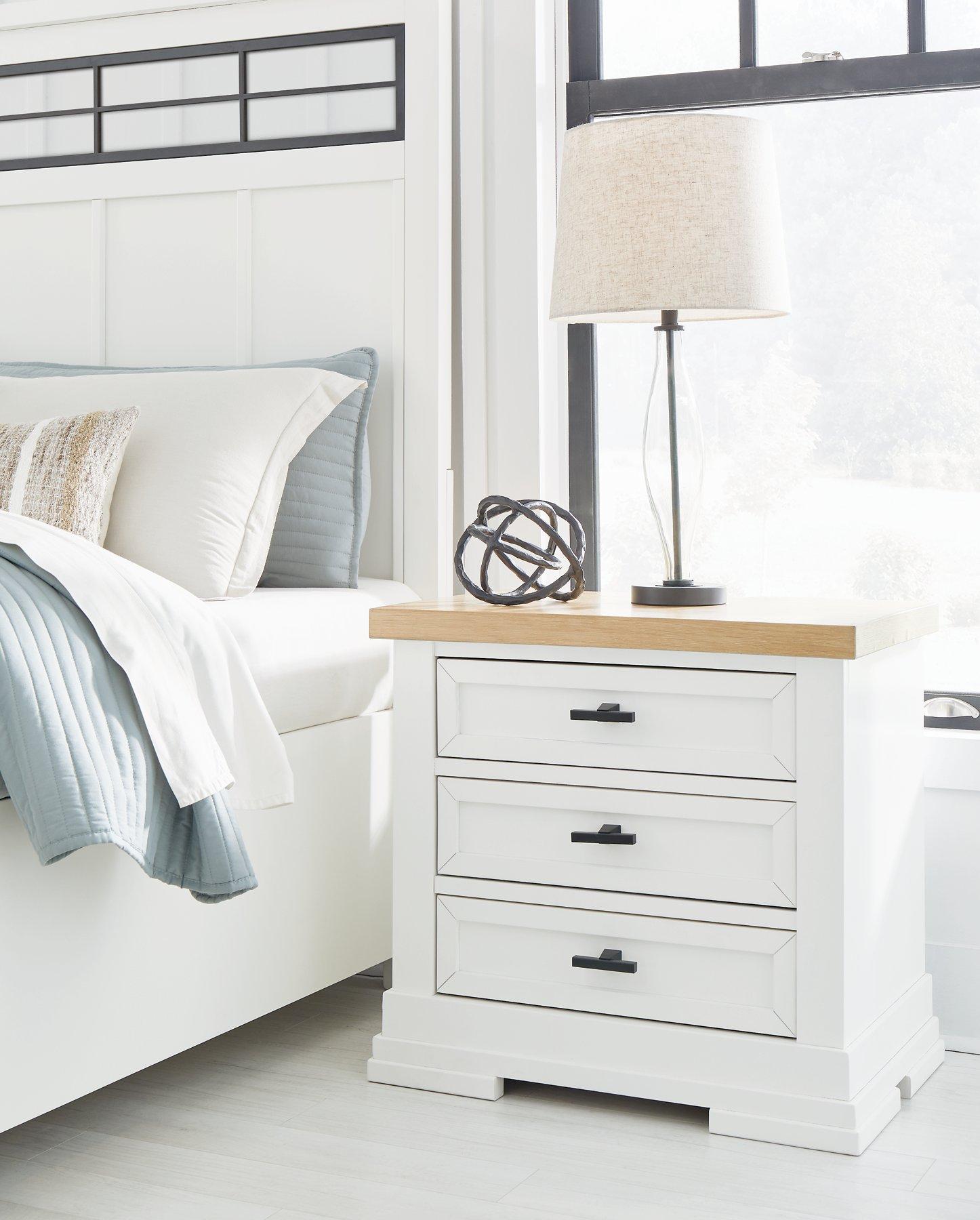 Ashbryn Nightstand - Luxury Home Furniture (MI)