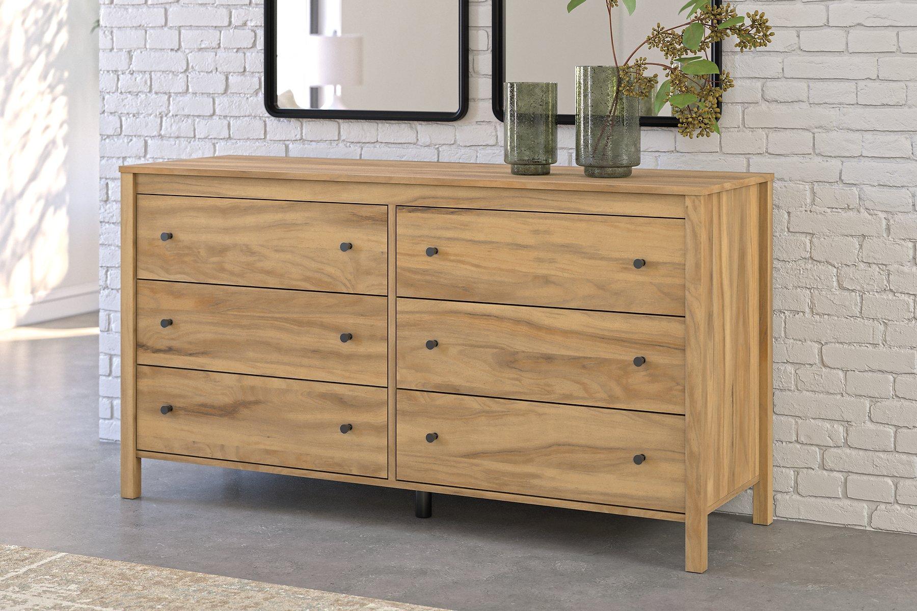 Bermacy Dresser - Luxury Home Furniture (MI)