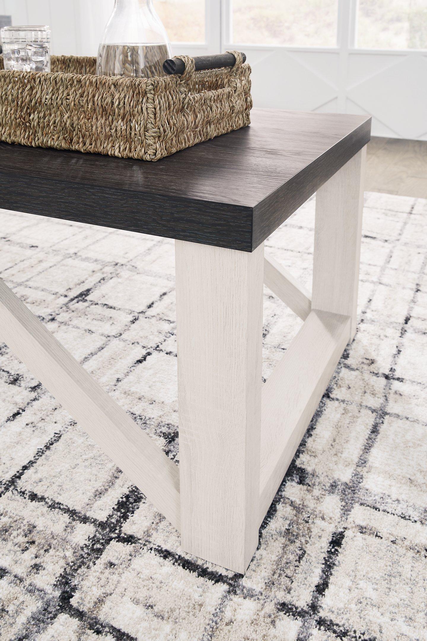 Dorrinson Table (Set of 3) - Luxury Home Furniture (MI)