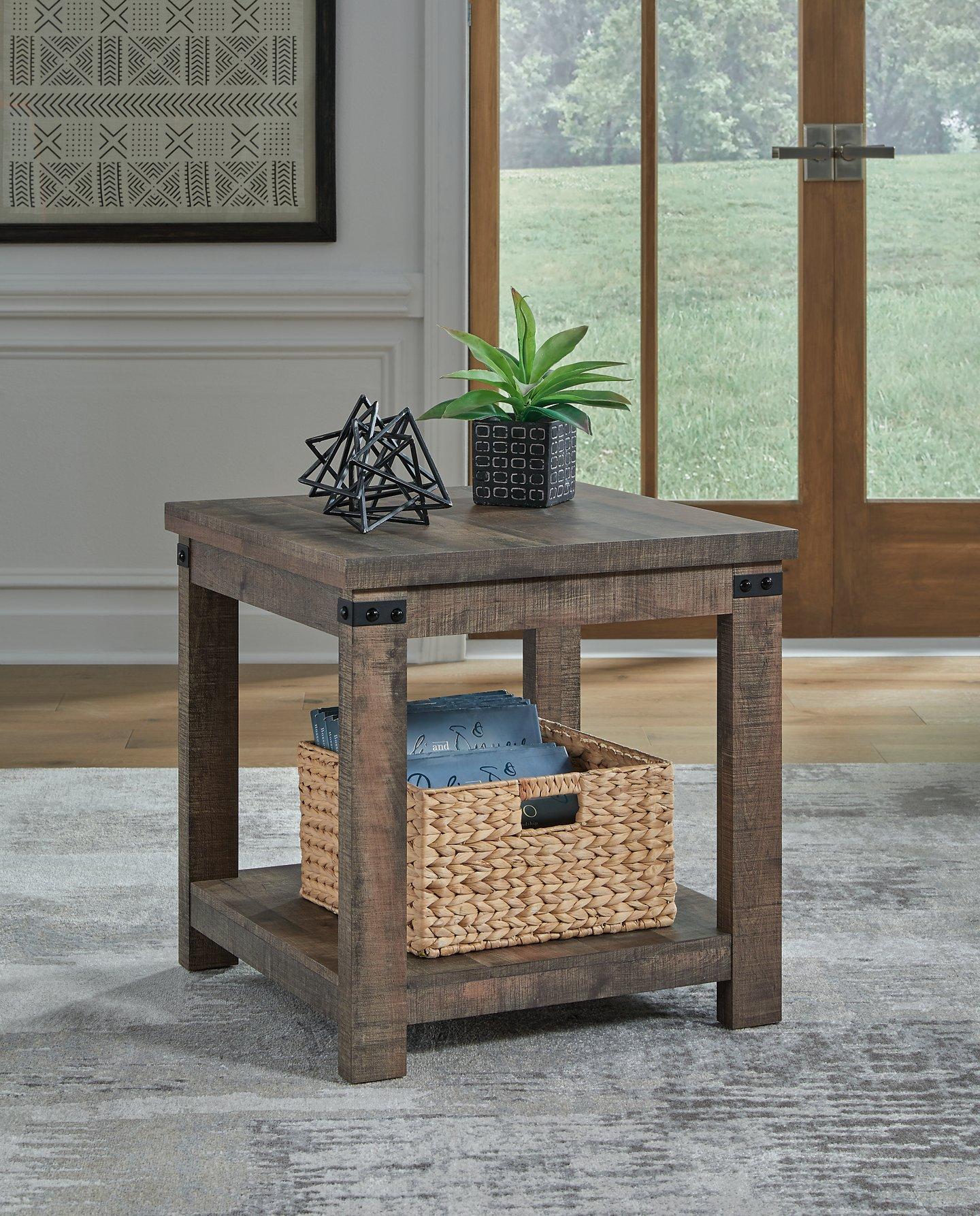 Hollum Occasional Table Set - Luxury Home Furniture (MI)