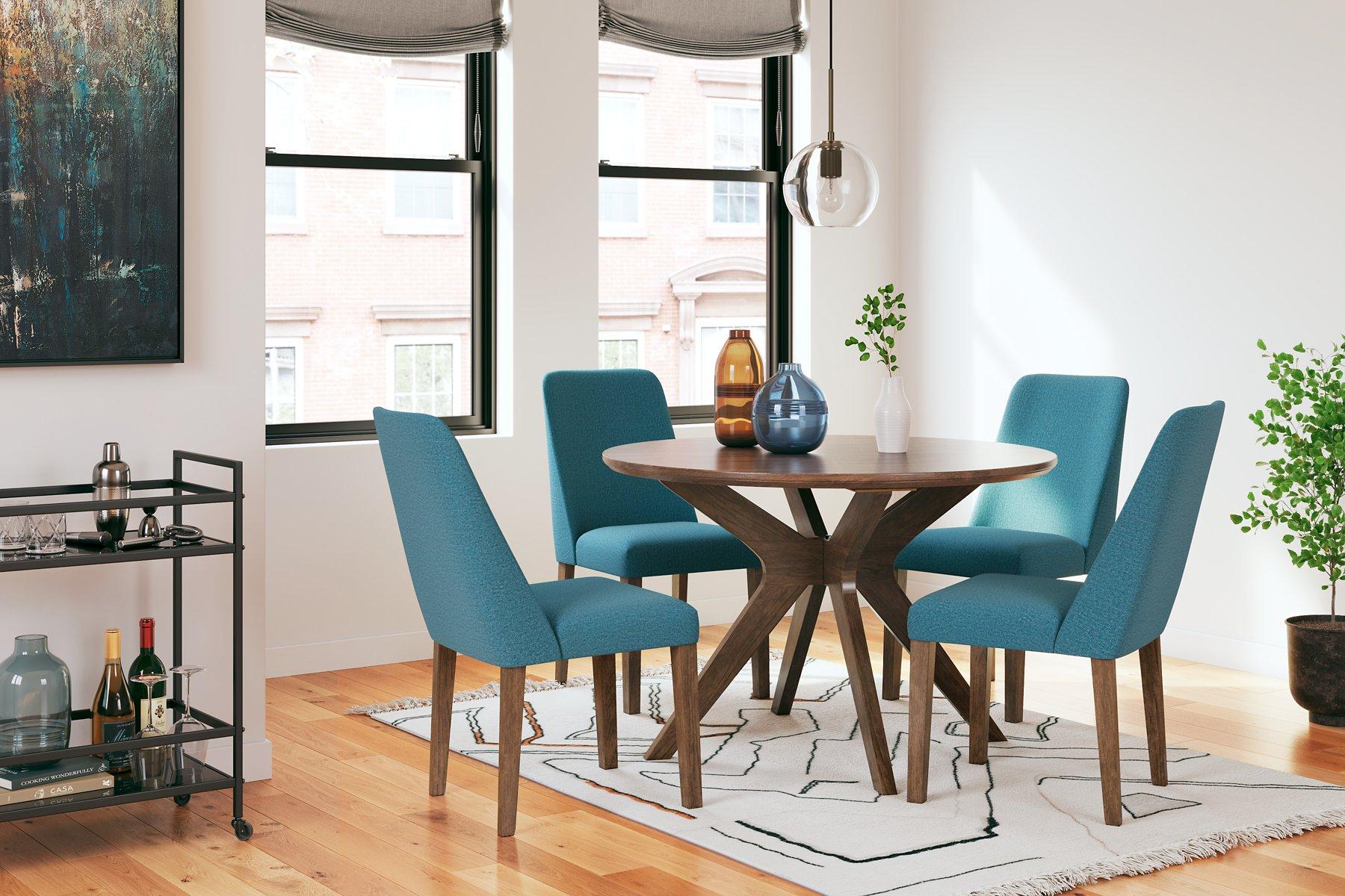 Lyncott Dining Room Set - Luxury Home Furniture (MI)