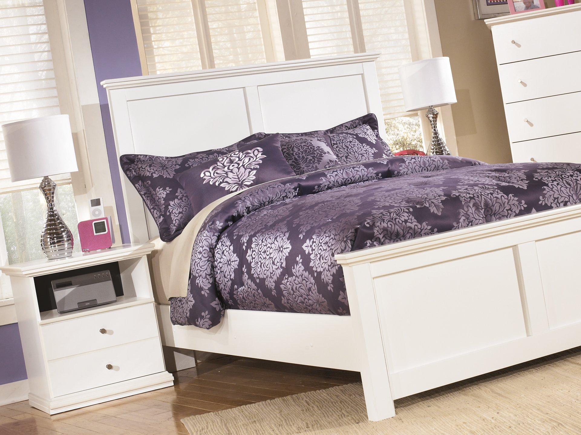 Bostwick Shoals Nightstand - Luxury Home Furniture (MI)