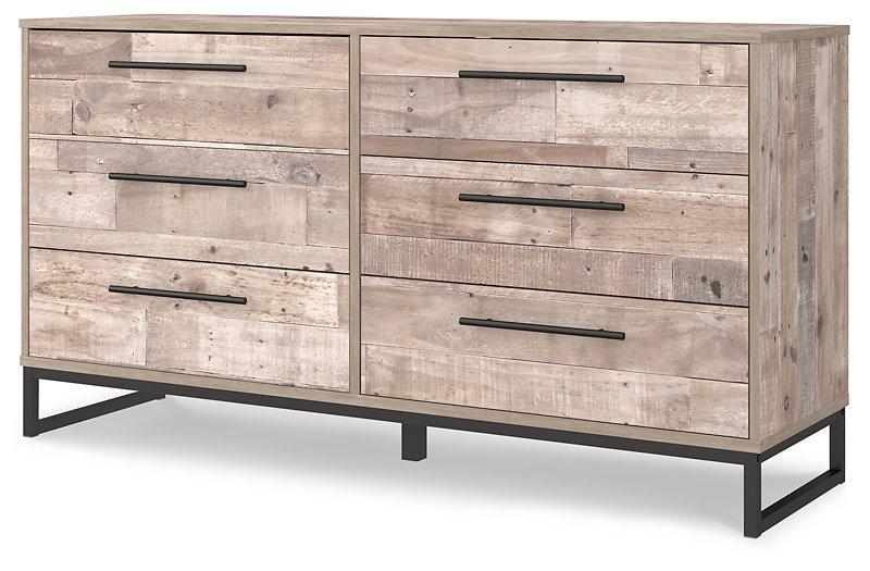 Neilsville Dresser - Luxury Home Furniture (MI)