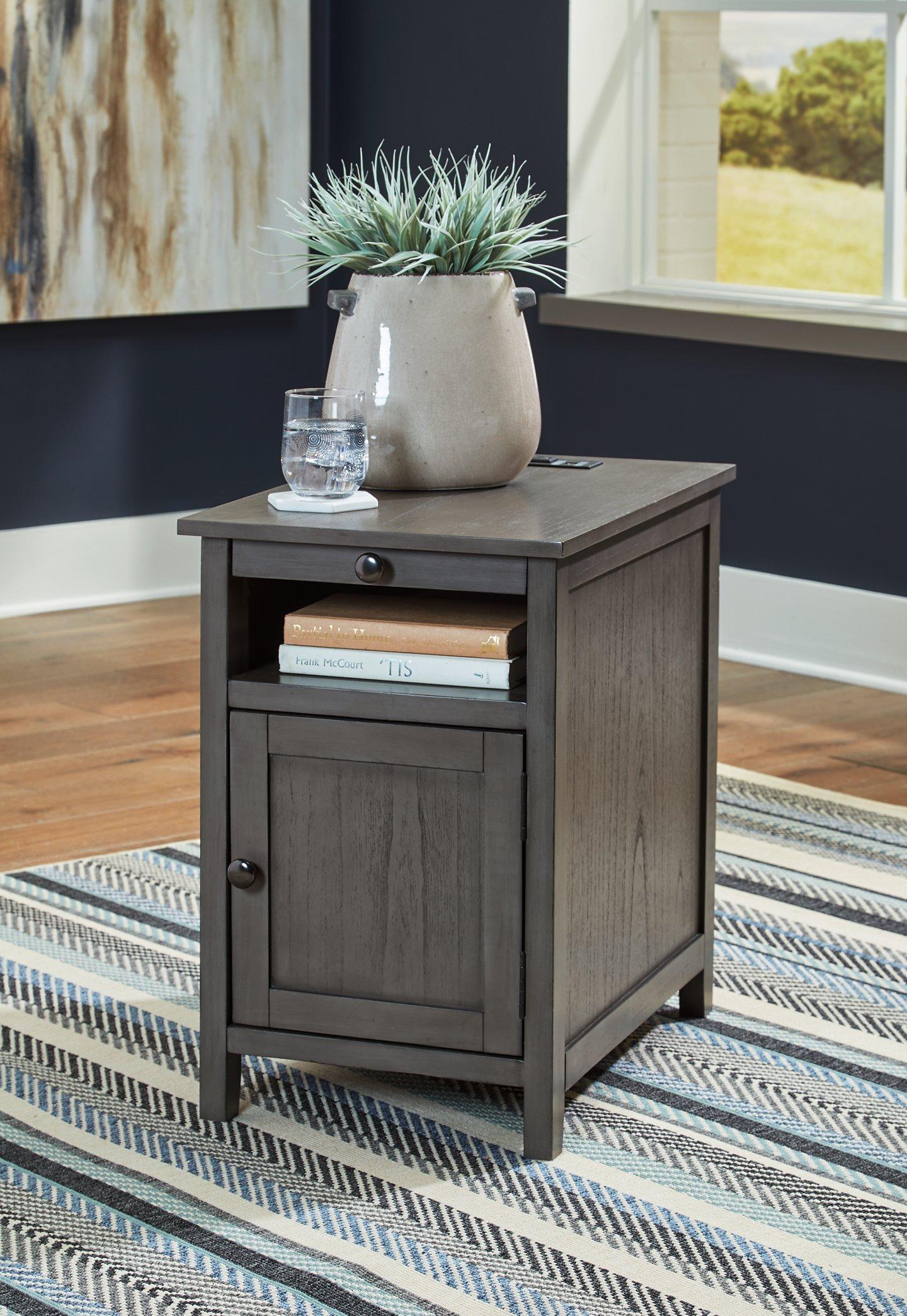 Treytown Chairside End Table - Luxury Home Furniture (MI)