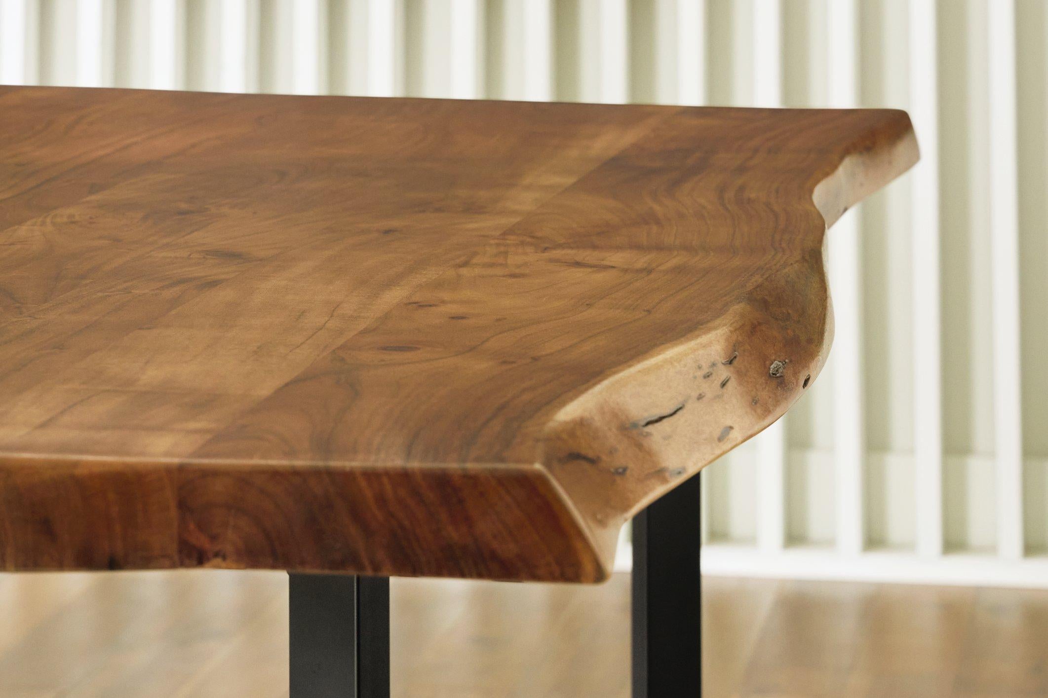 Fortmaine Dining Package - Luxury Home Furniture (MI)