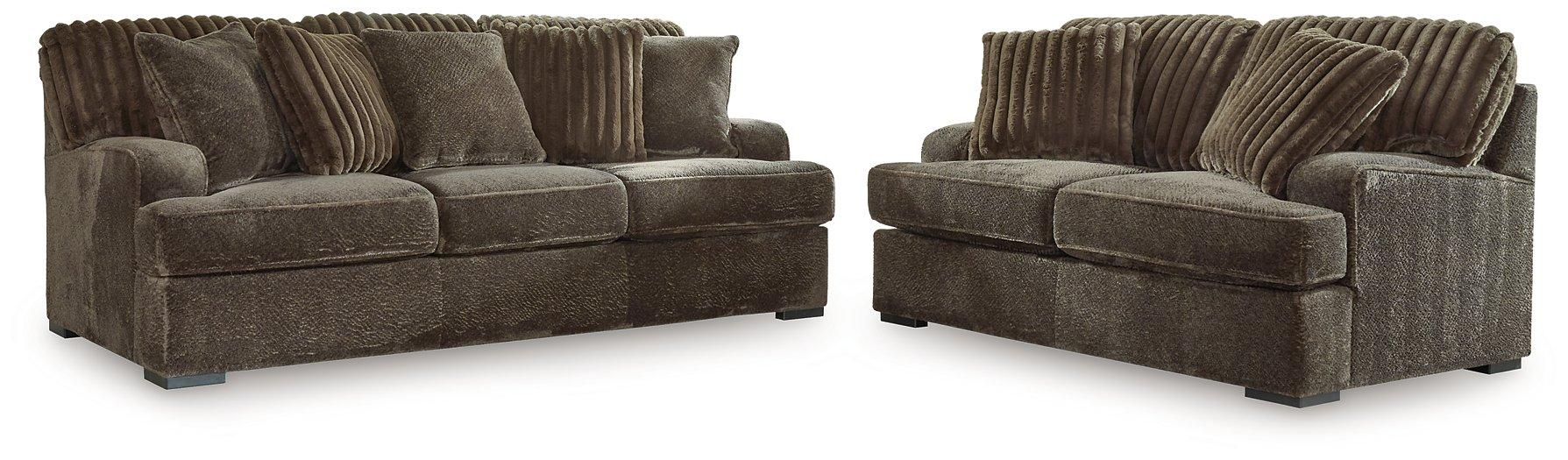 Aylesworth Upholstery Package - Luxury Home Furniture (MI)