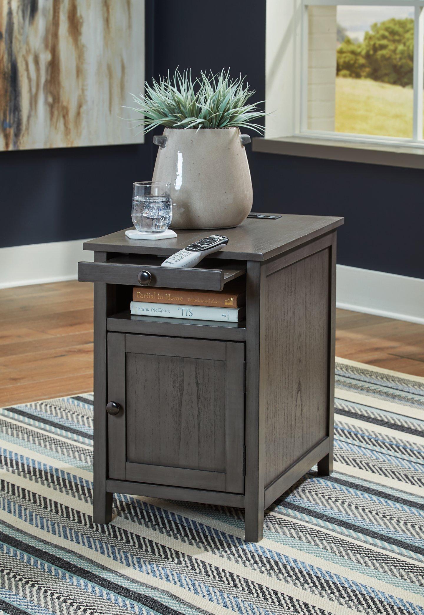 Treytown Chairside End Table - Luxury Home Furniture (MI)